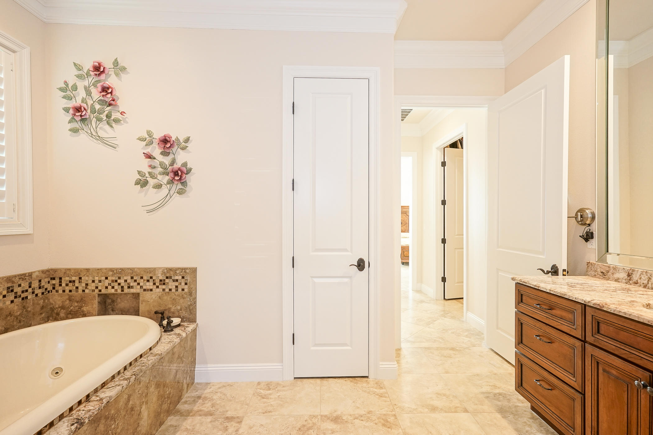 BURNT PINE - Residential