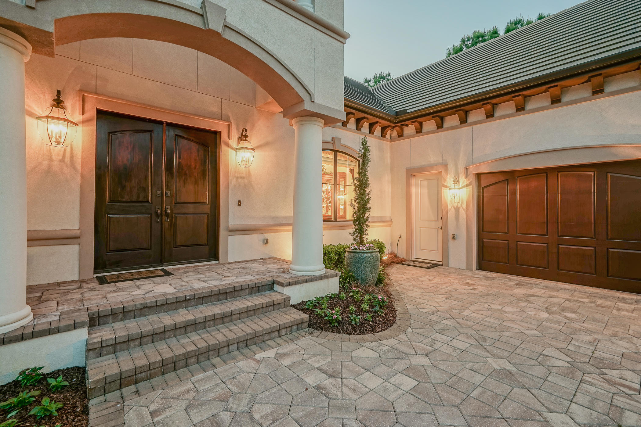 BURNT PINE - Residential