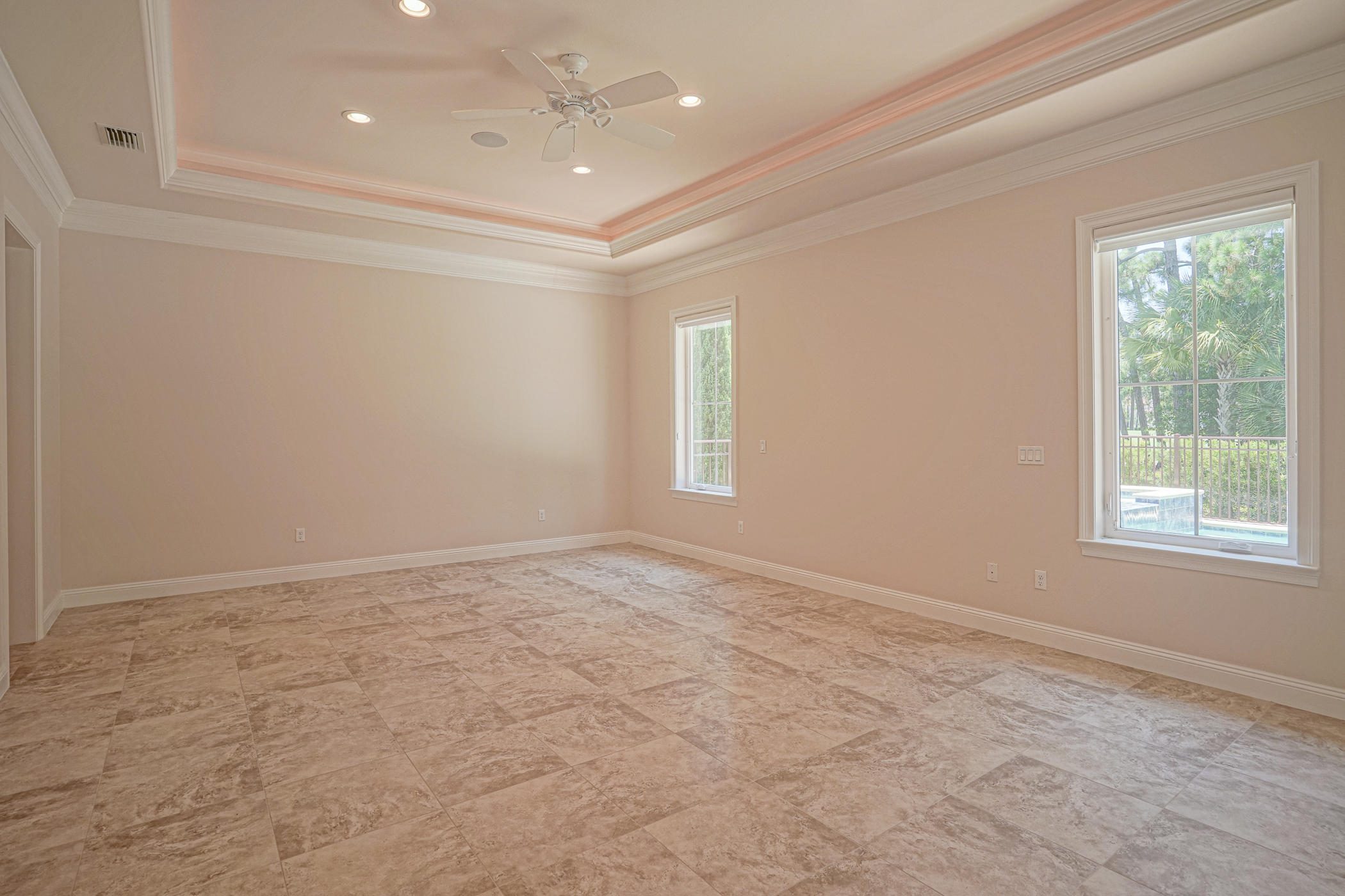 BURNT PINE - Residential