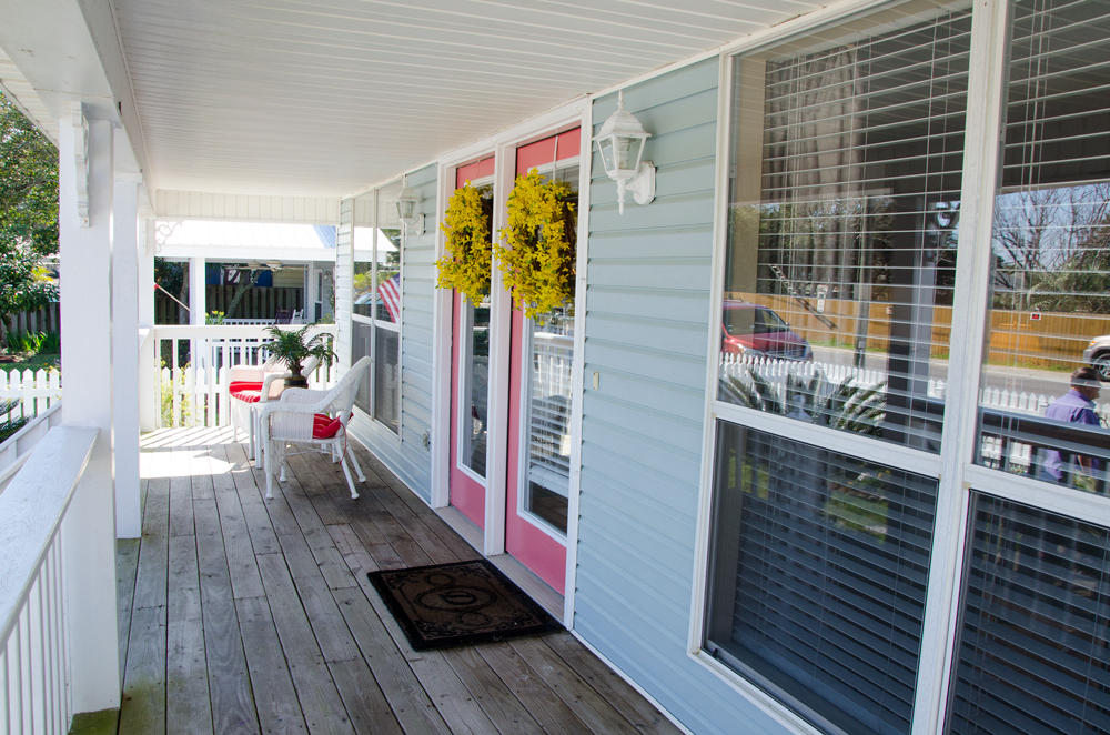 FRANGISTA BEACH 1ST ADDN - Residential