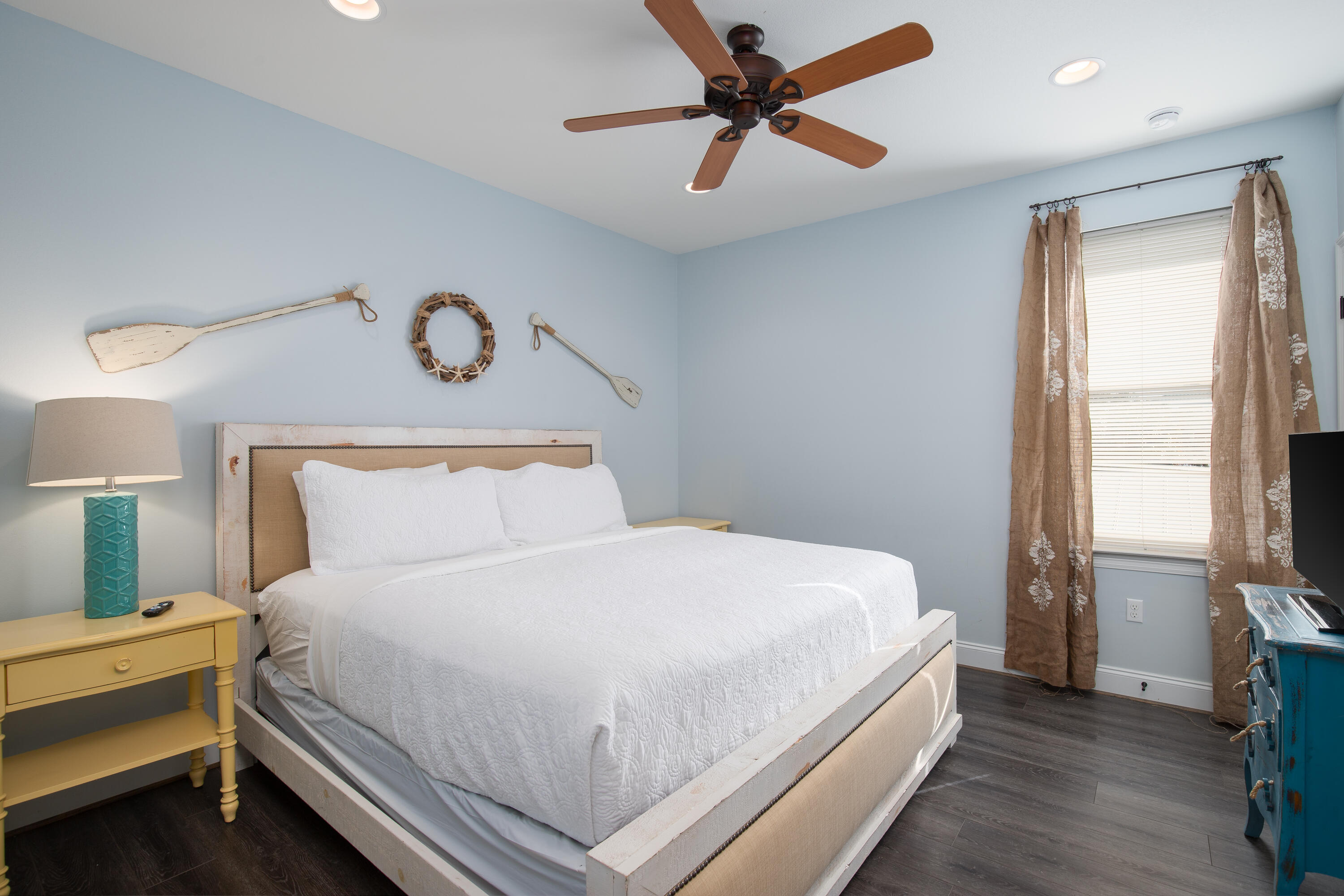 CRYSTAL BEACH - Residential