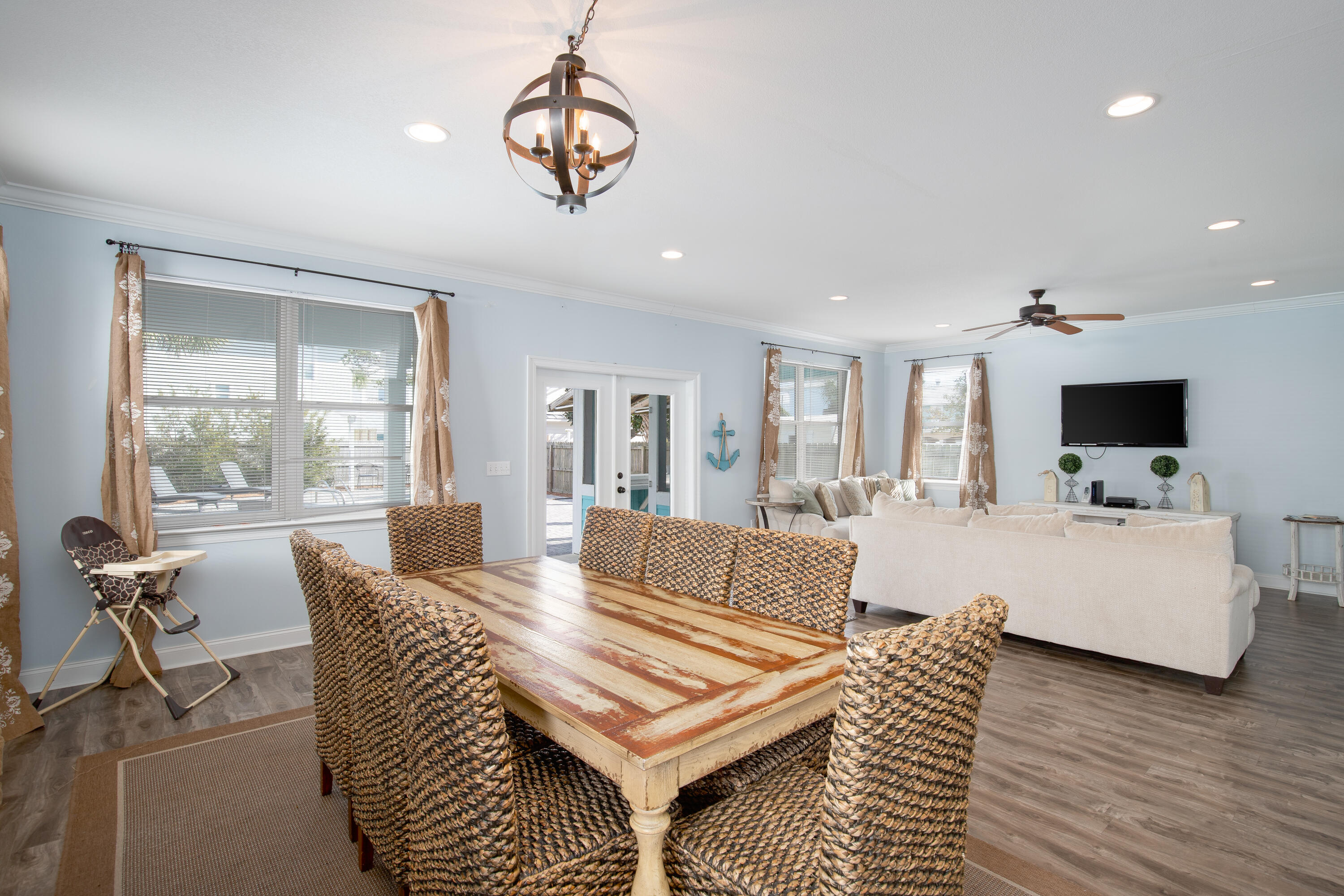 CRYSTAL BEACH - Residential