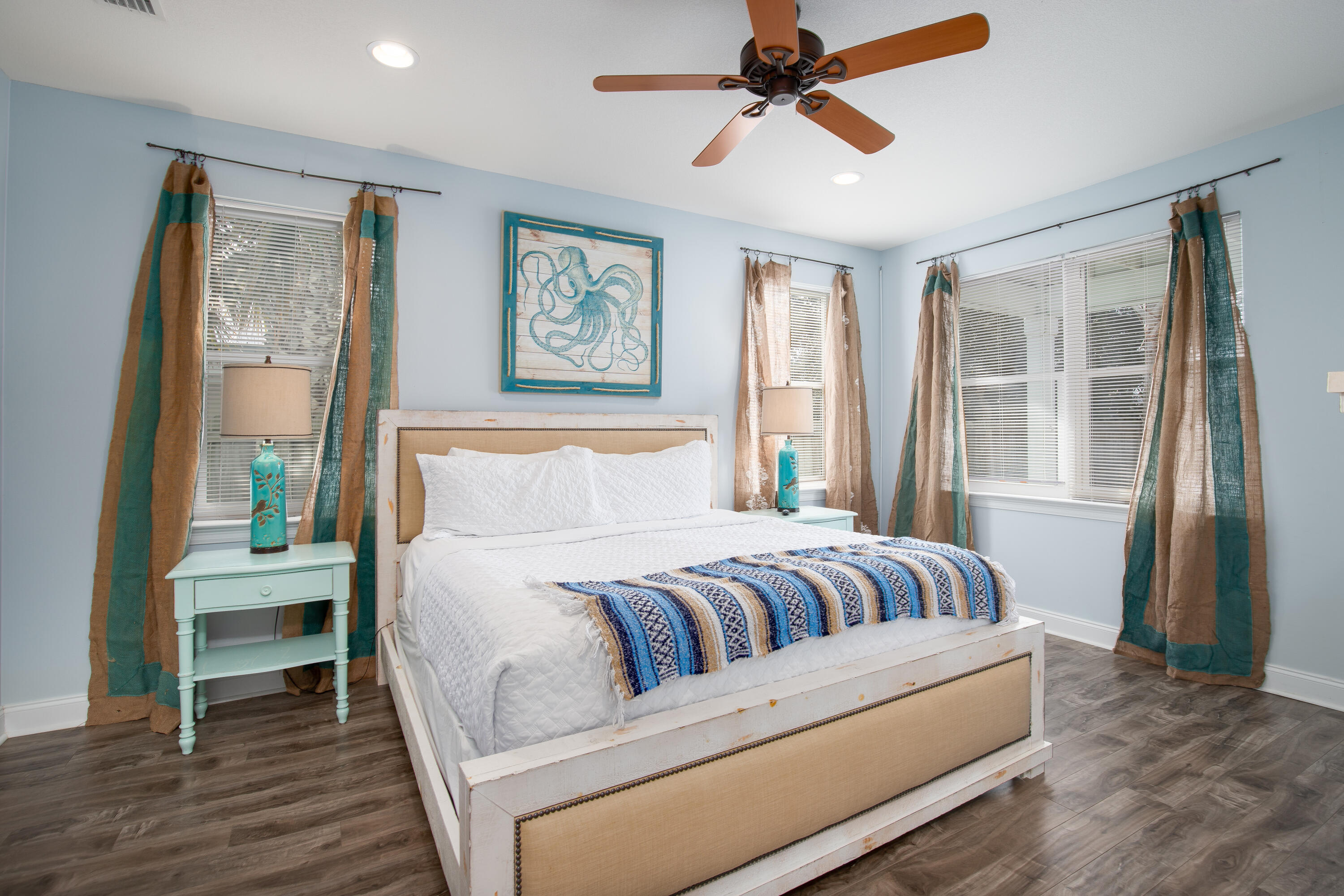 CRYSTAL BEACH - Residential