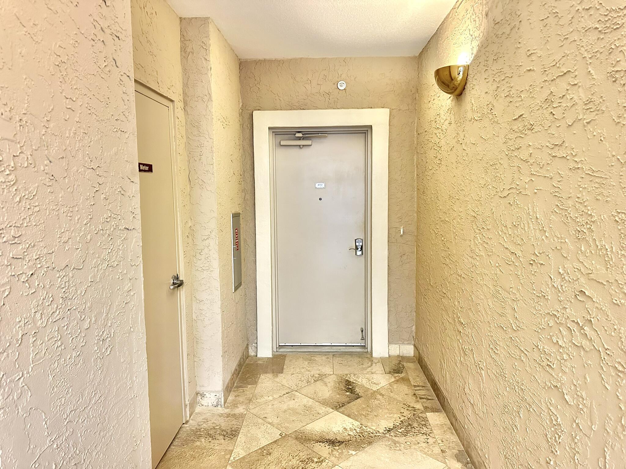 SOUTHWINDS 1 CONDO - Residential