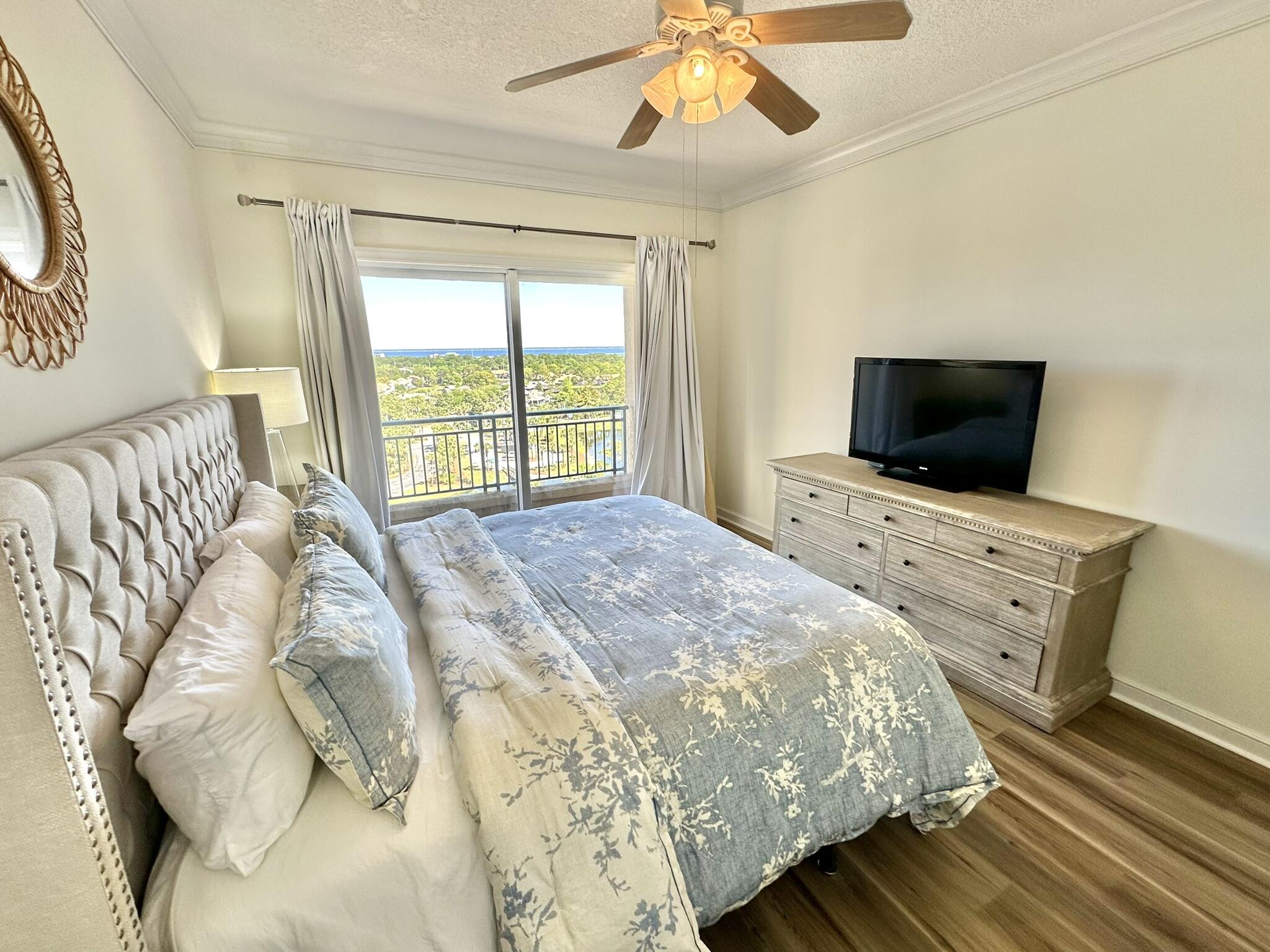 SOUTHWINDS 1 CONDO - Residential