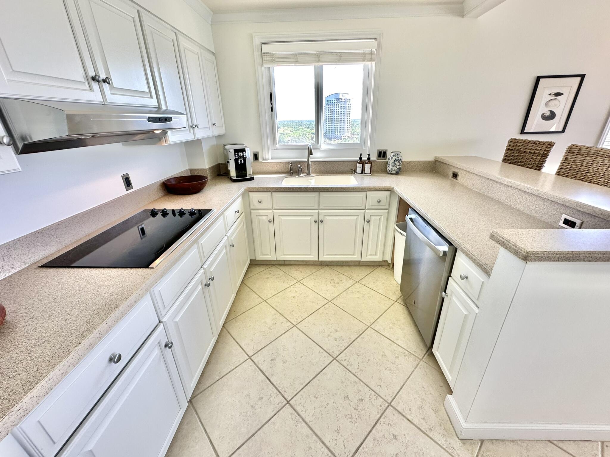 SOUTHWINDS 1 CONDO - Residential