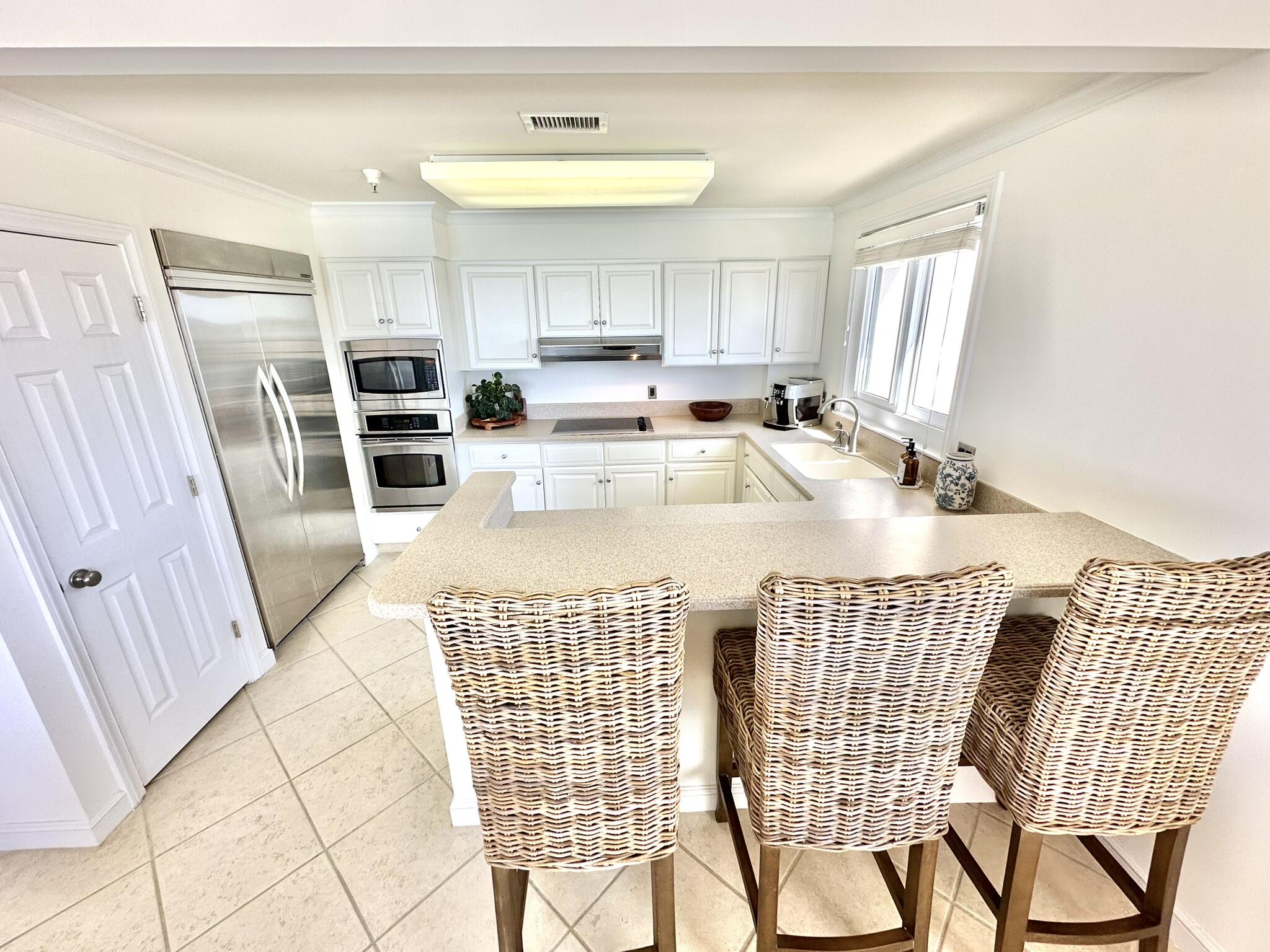 SOUTHWINDS 1 CONDO - Residential