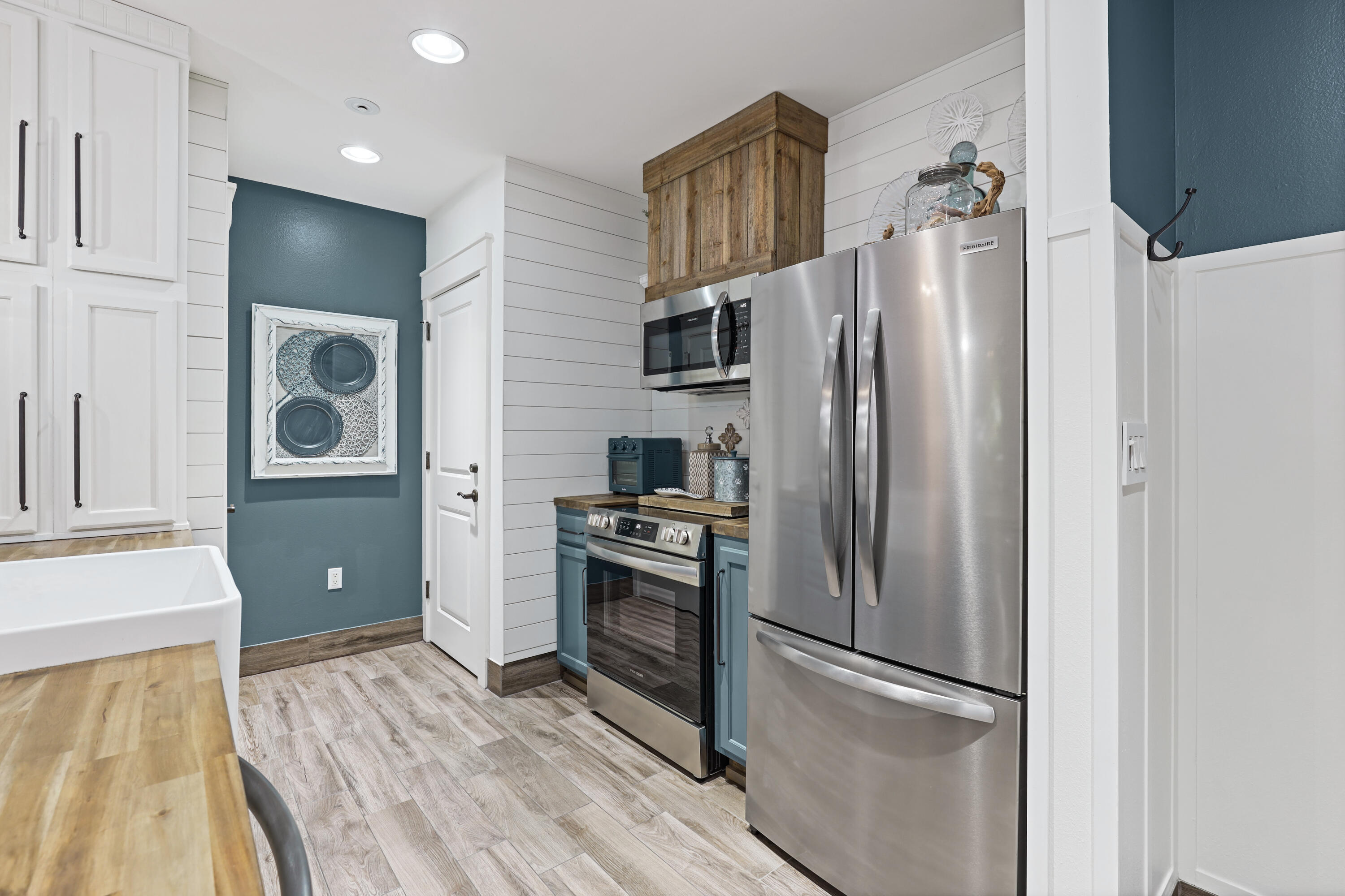 PILOT HOUSE - Residential