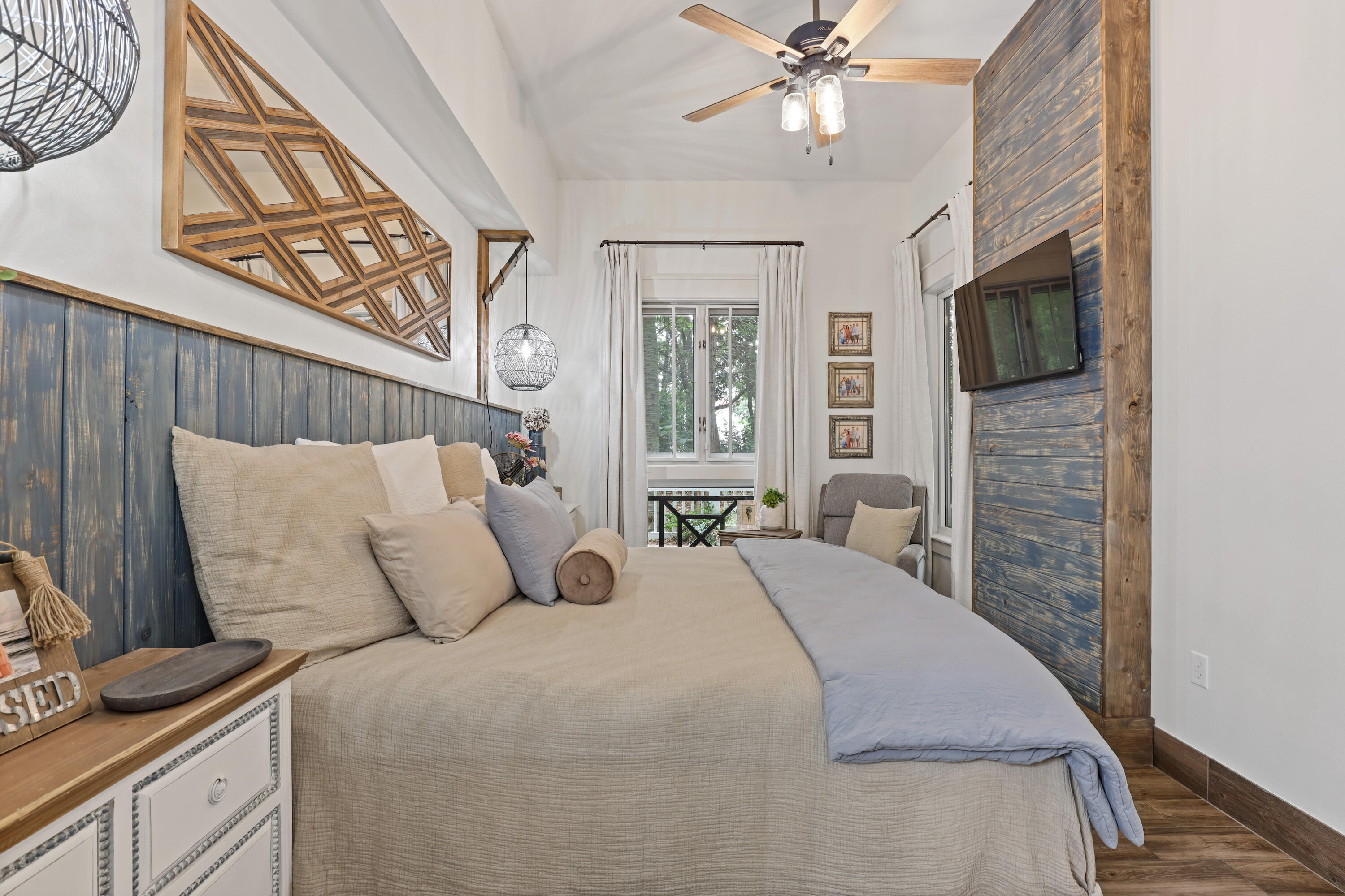 PILOT HOUSE - Residential