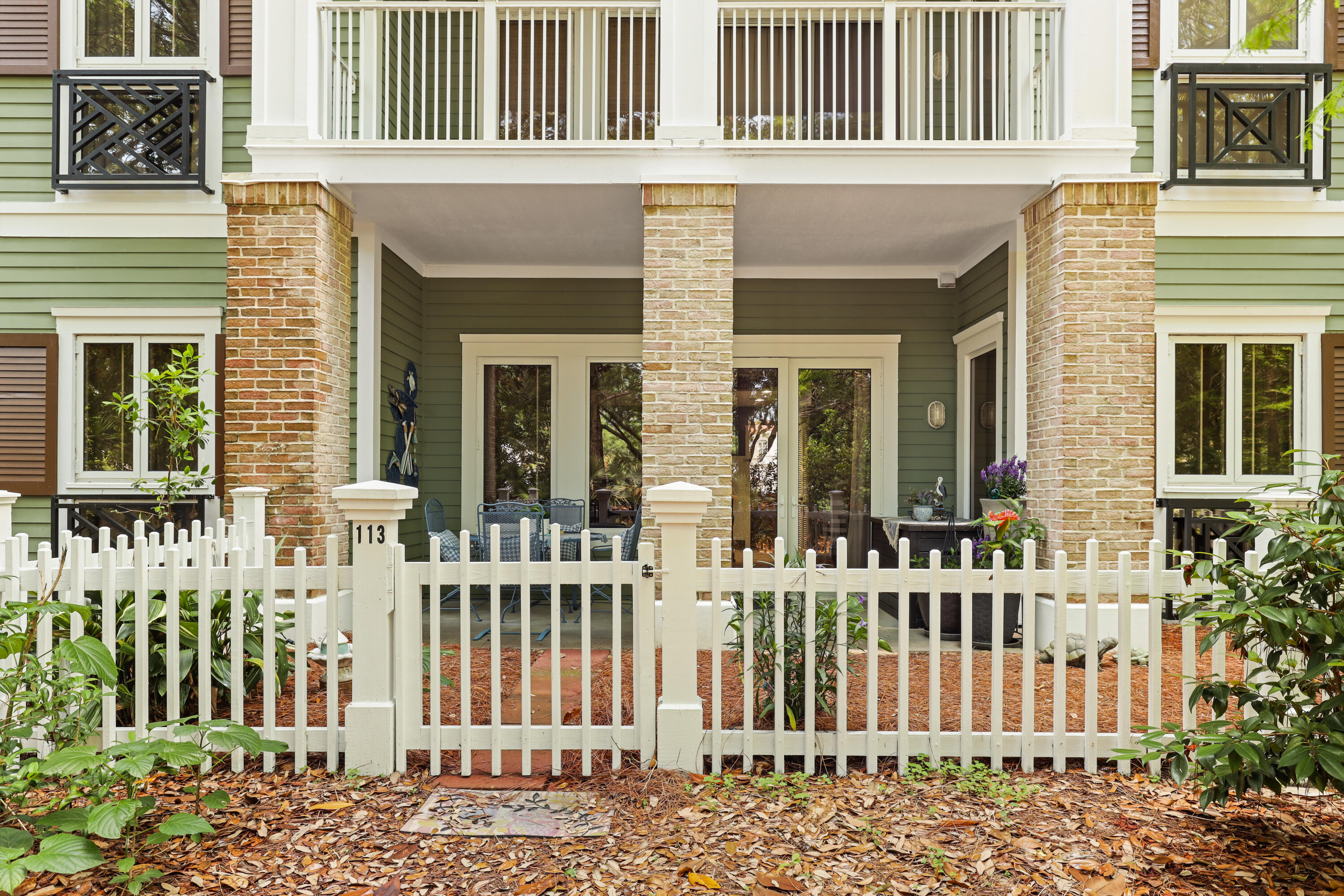 PILOT HOUSE - Residential