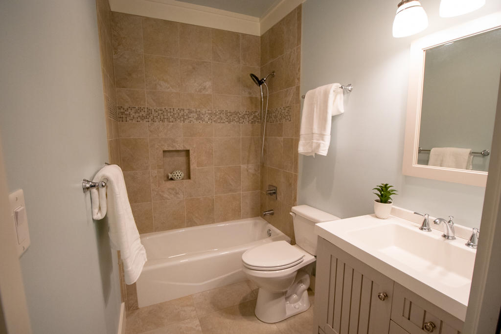 HIDDEN HIGHLANDS - Residential