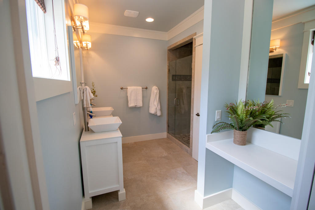 HIDDEN HIGHLANDS - Residential