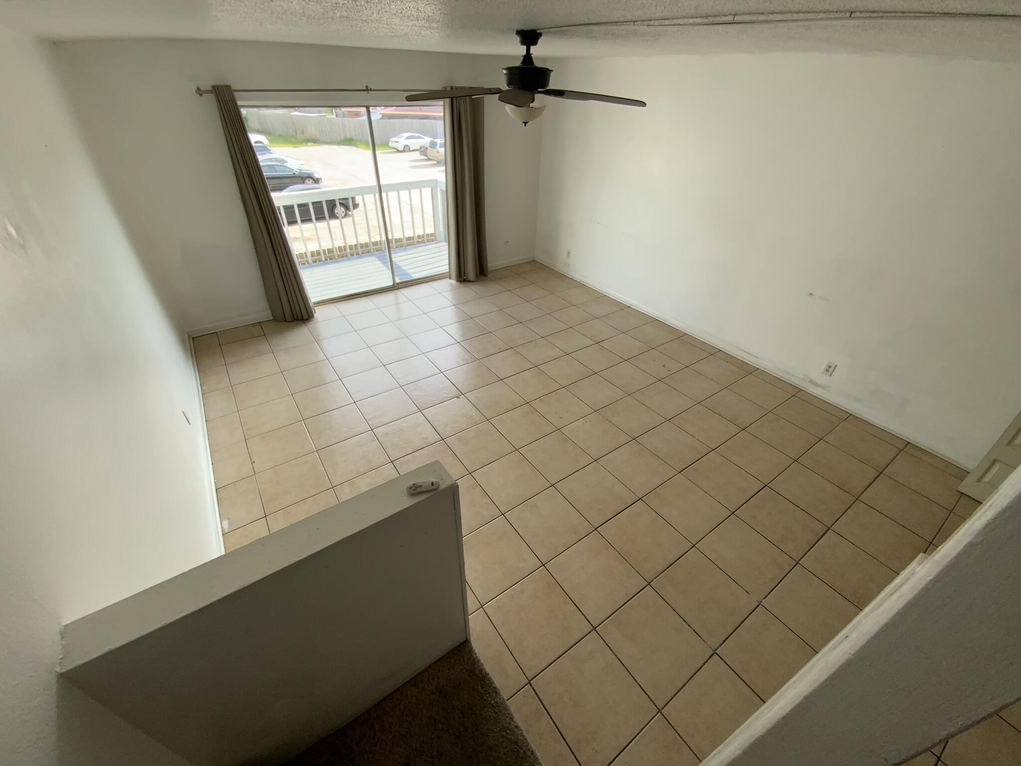 ISLANDWOOD CONDO - Residential