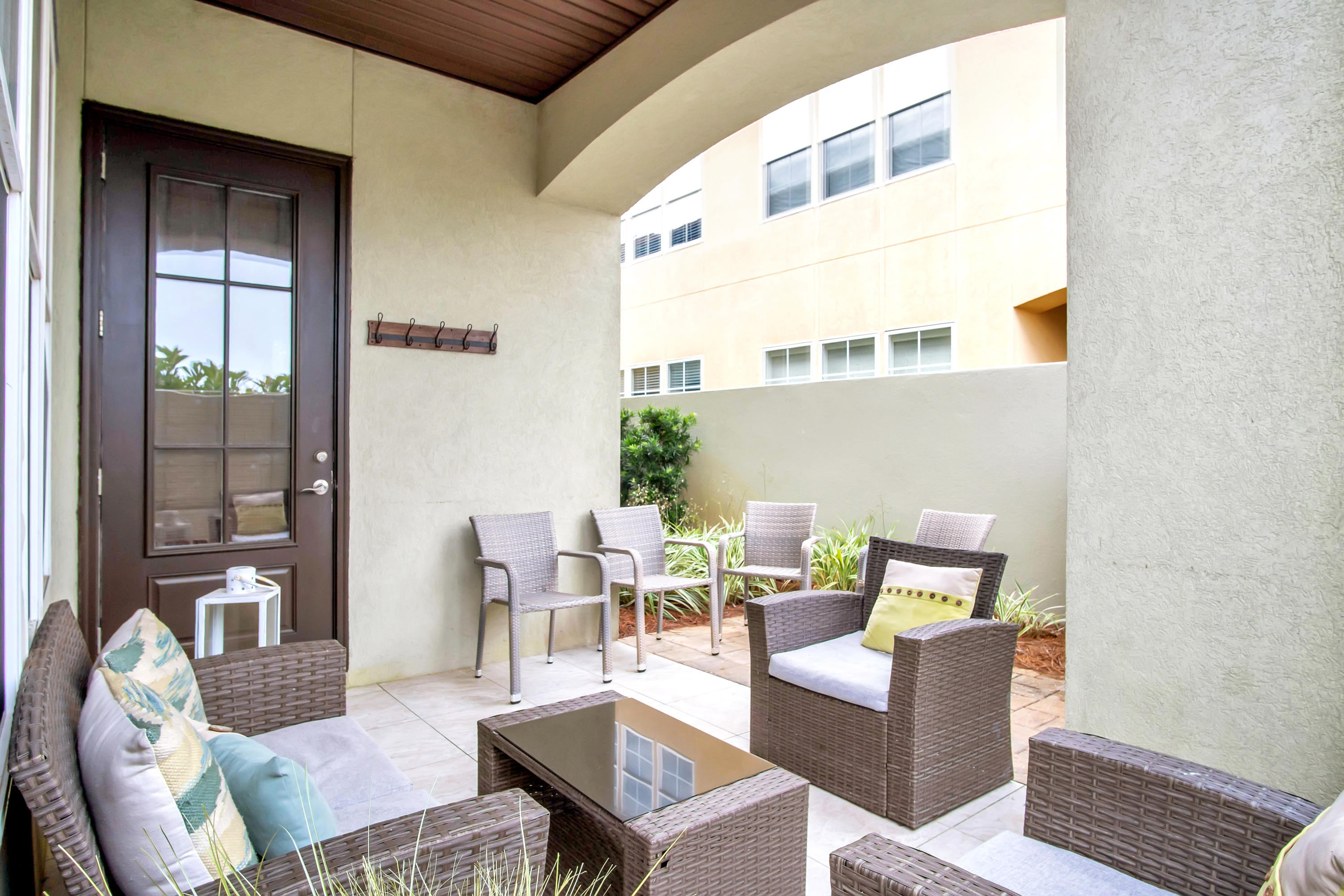 MIRAMAR BEACH VILLAS - Residential