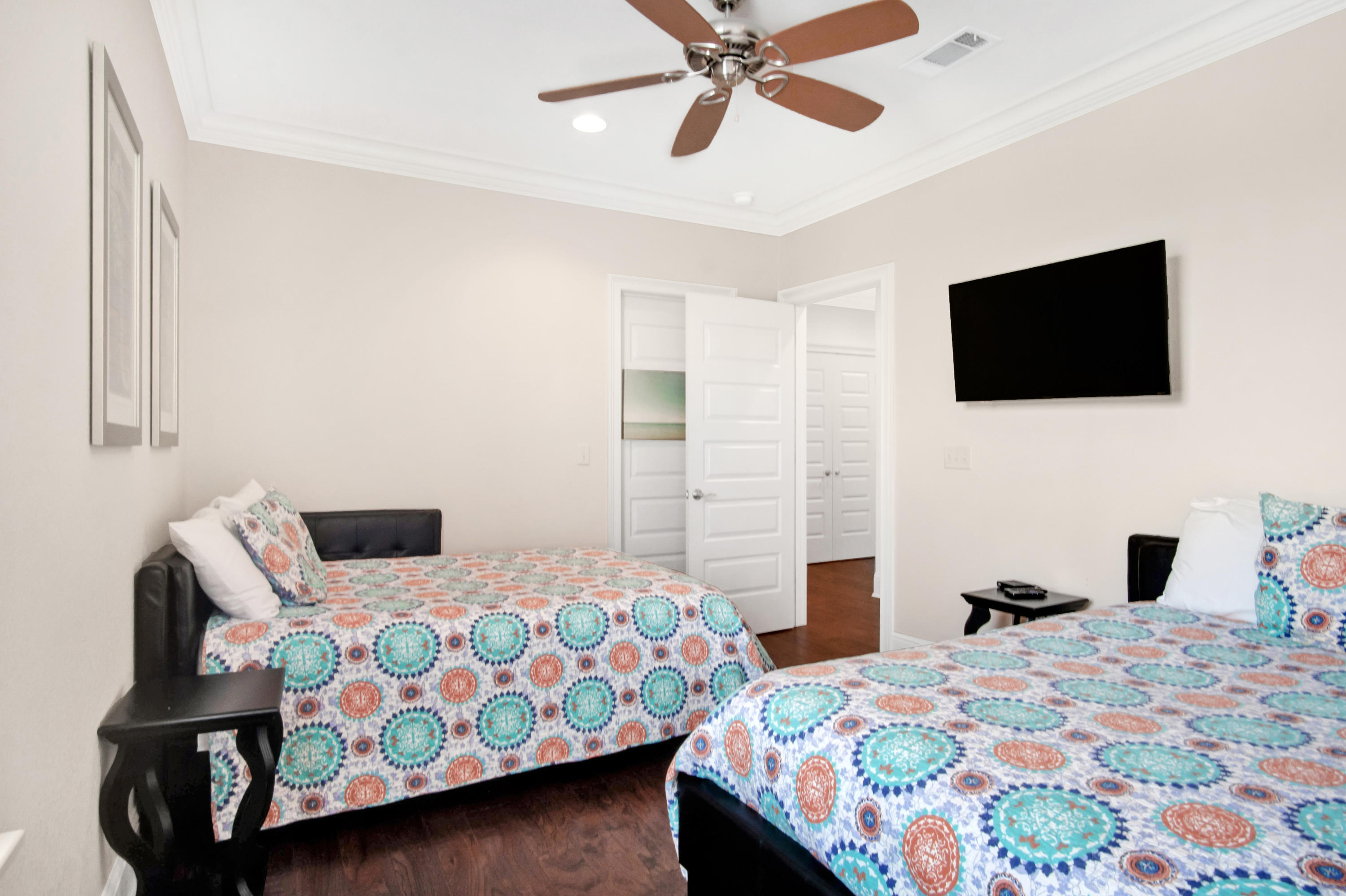 MIRAMAR BEACH VILLAS - Residential