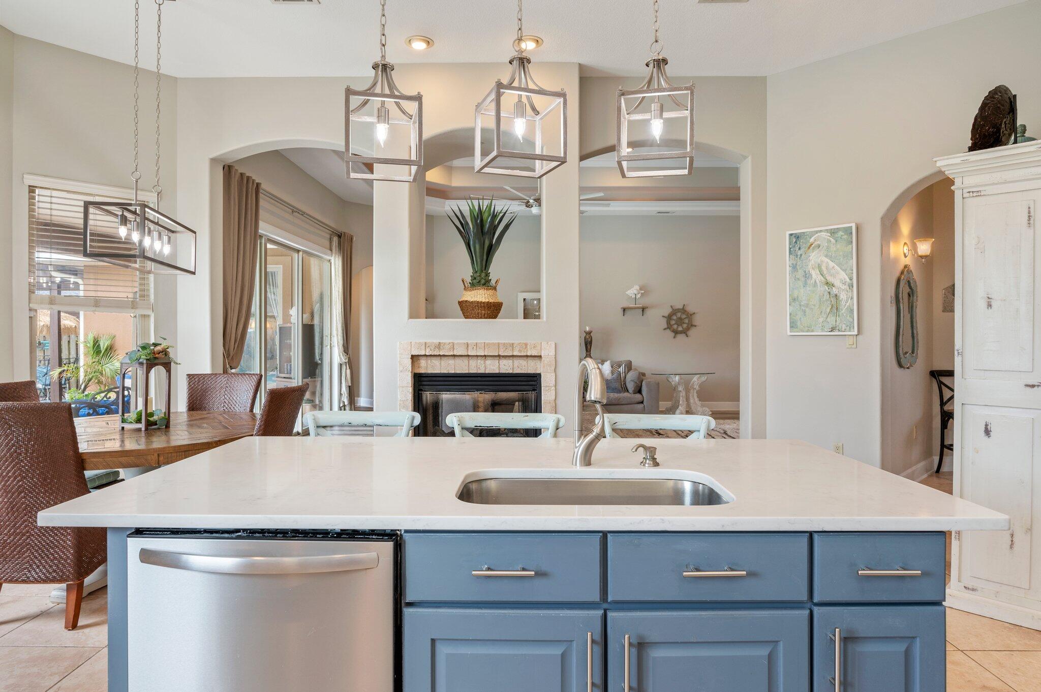 CHARDONNAY ESTATES - Residential