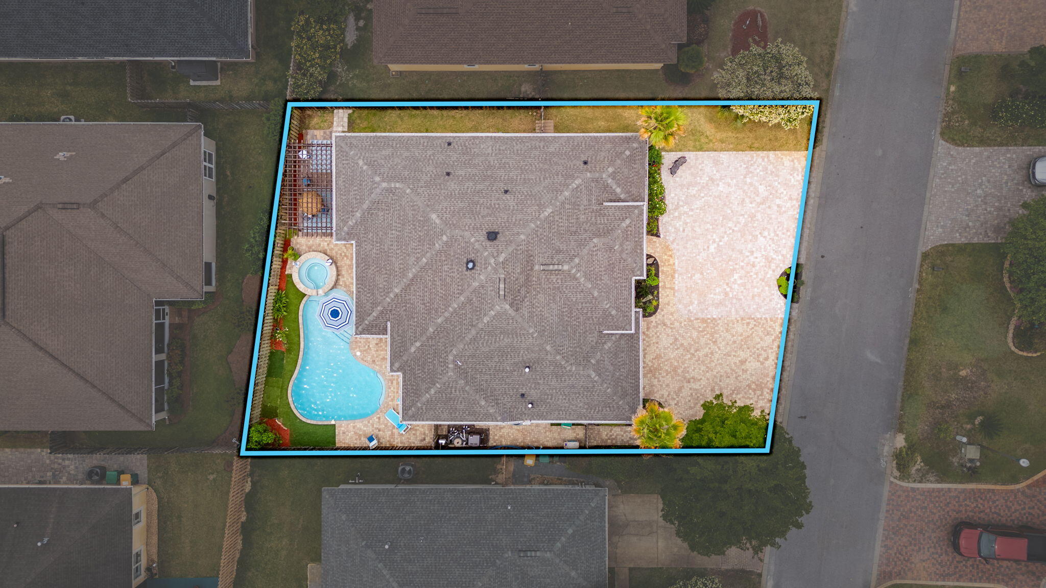 CHARDONNAY ESTATES - Residential