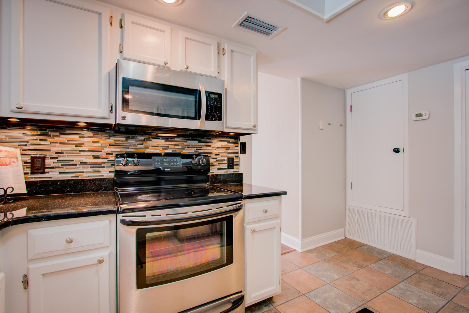 Caribbean Village 1-C - Residential Lease