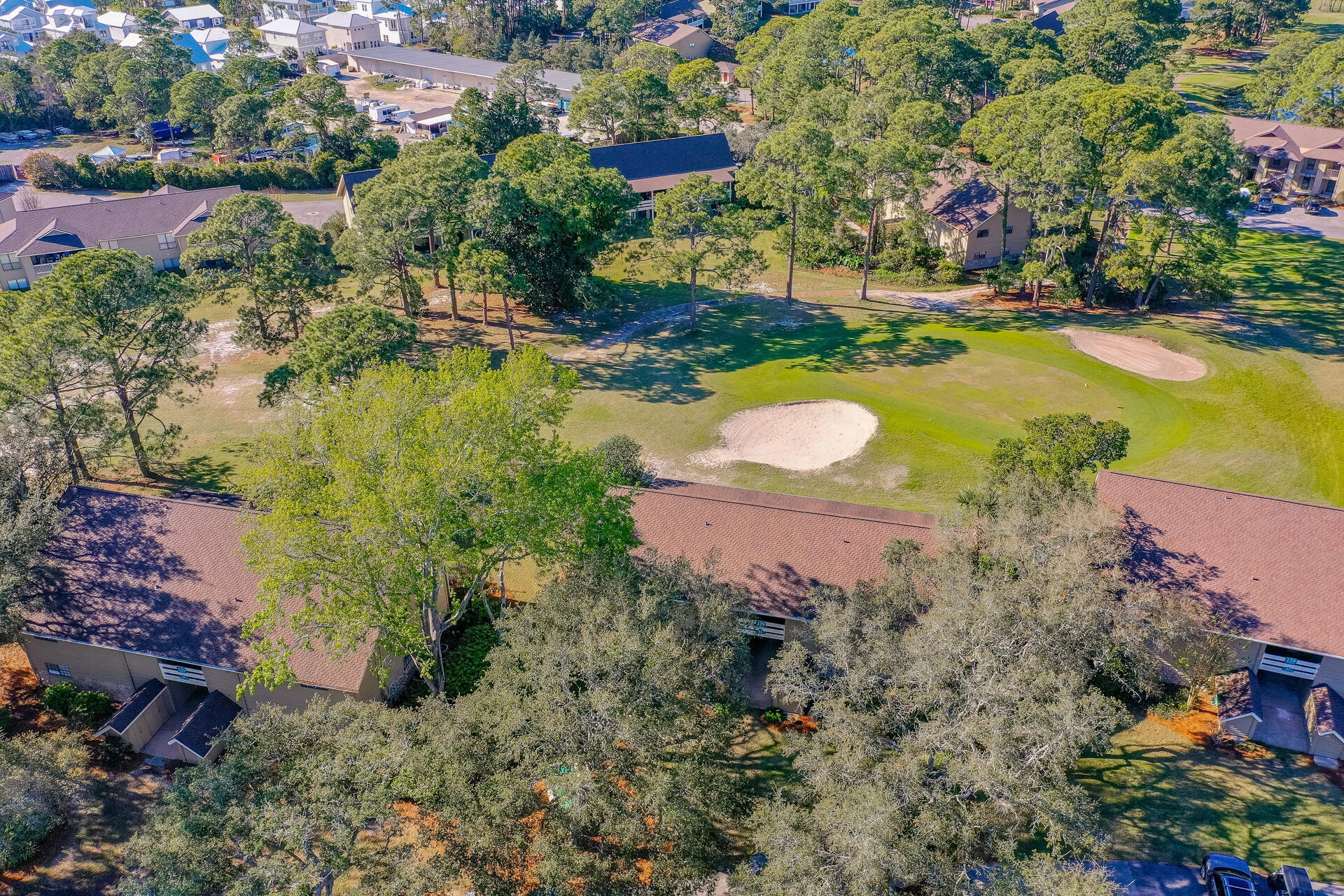 SEASCAPE CONDO GARDEN VILLA - Residential