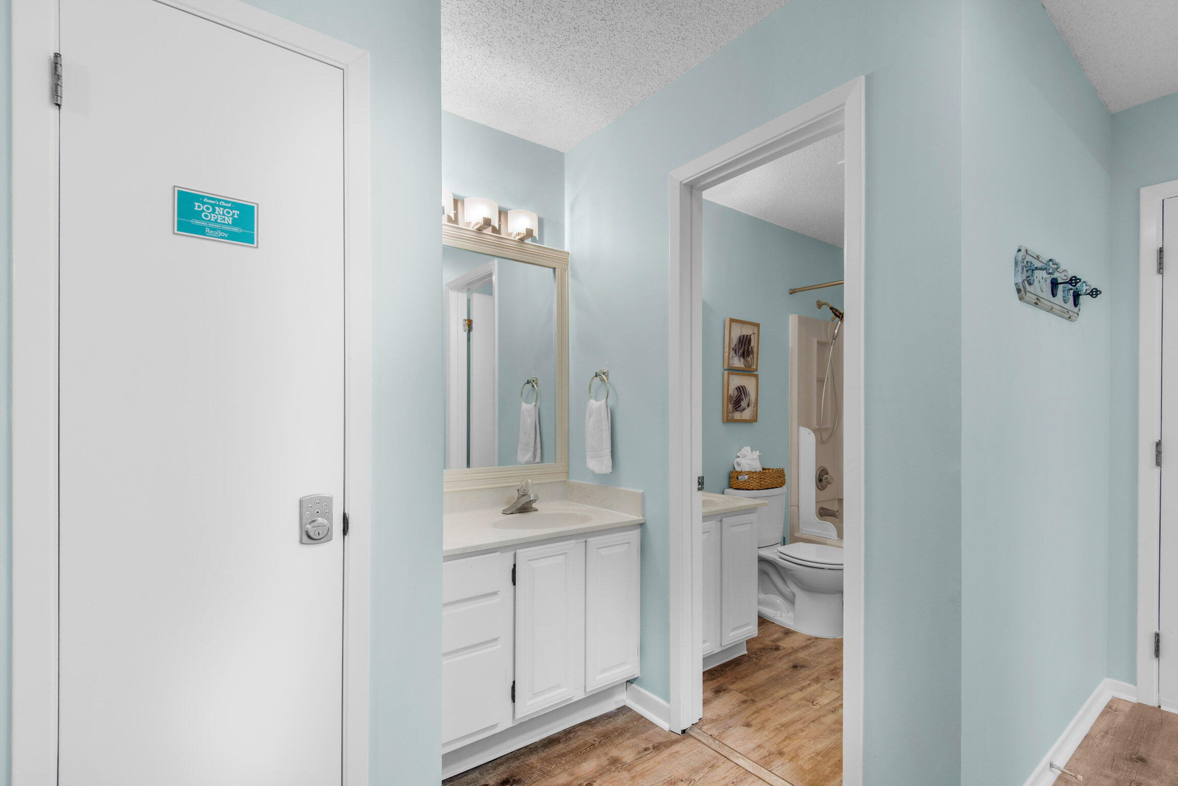 SEASCAPE CONDO GARDEN VILLA - Residential