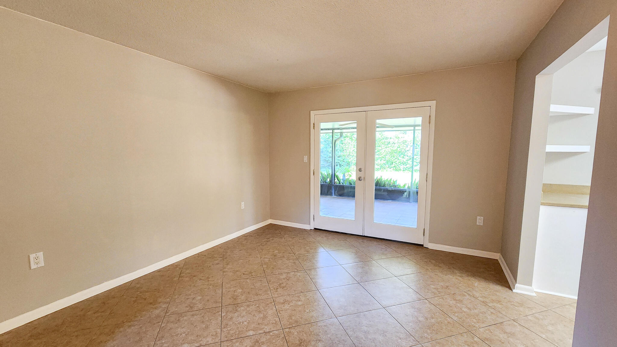 CHEROKEE WOODS - Residential