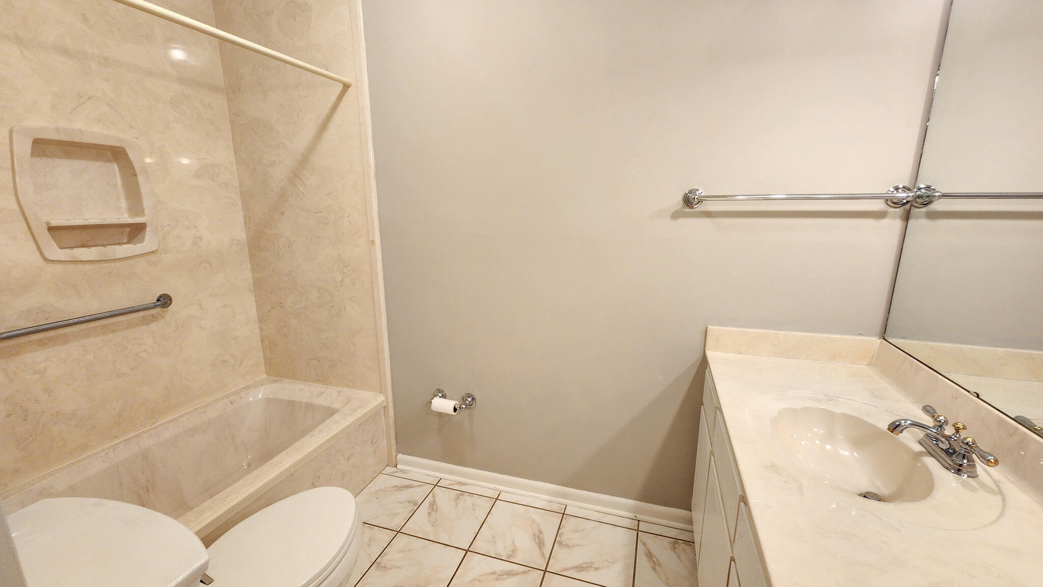 CHEROKEE WOODS - Residential