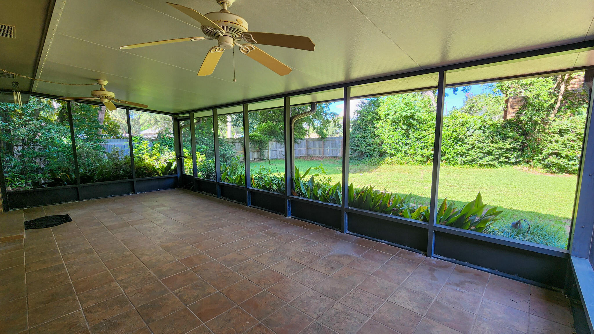 CHEROKEE WOODS - Residential