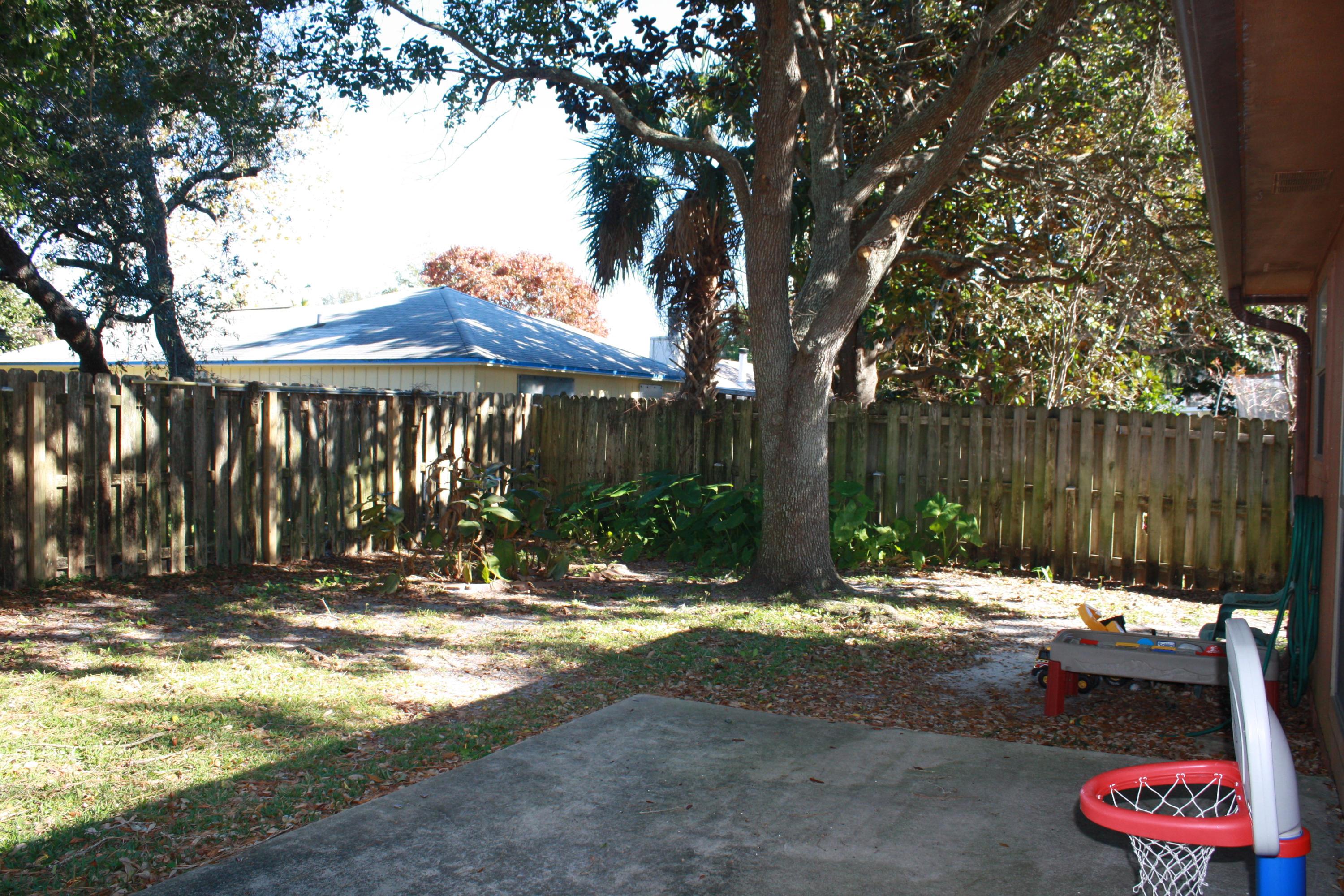 GULF MANOR 1ST ADDN - Residential