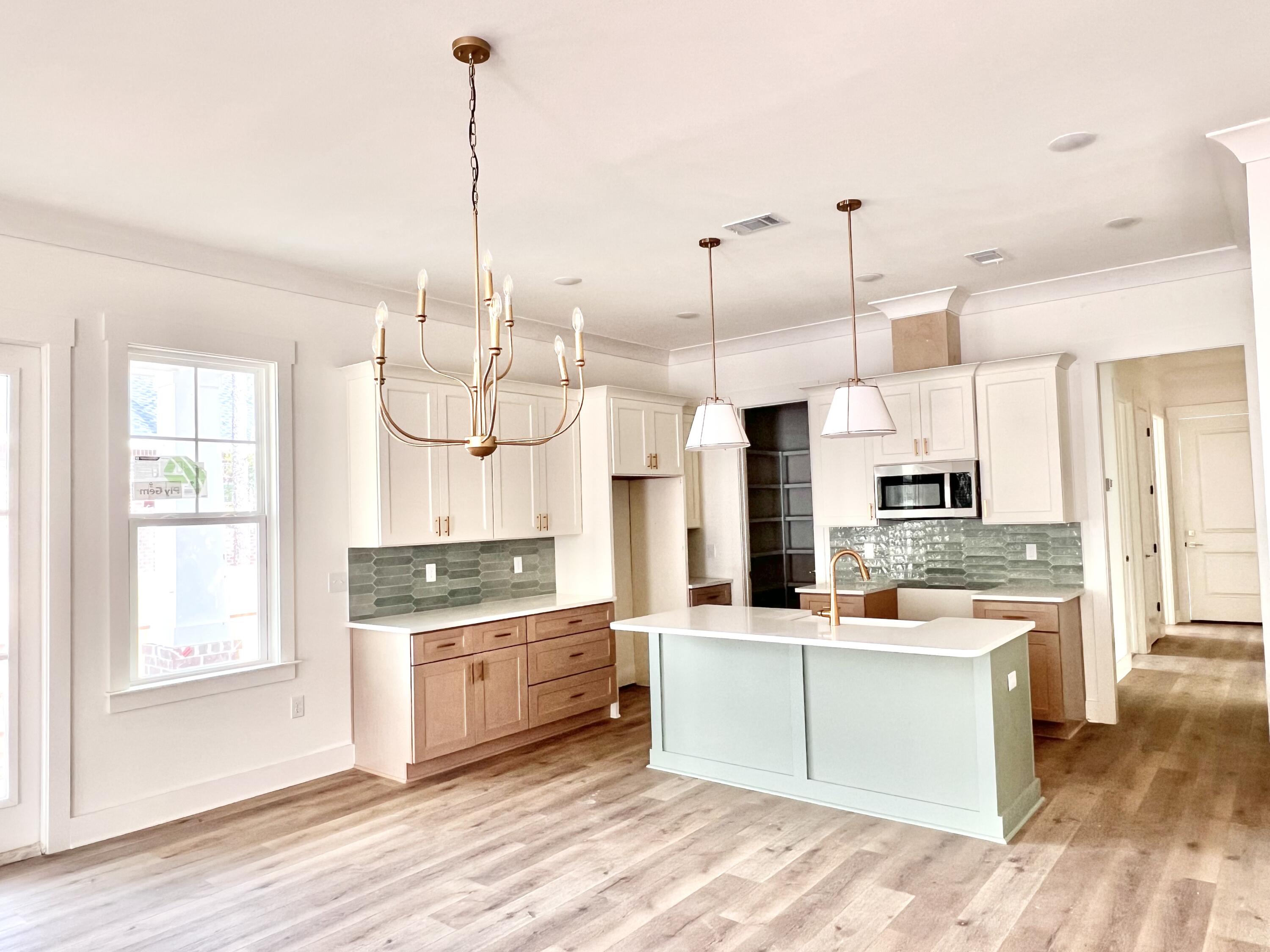 DEER MOSS CREEK - Residential