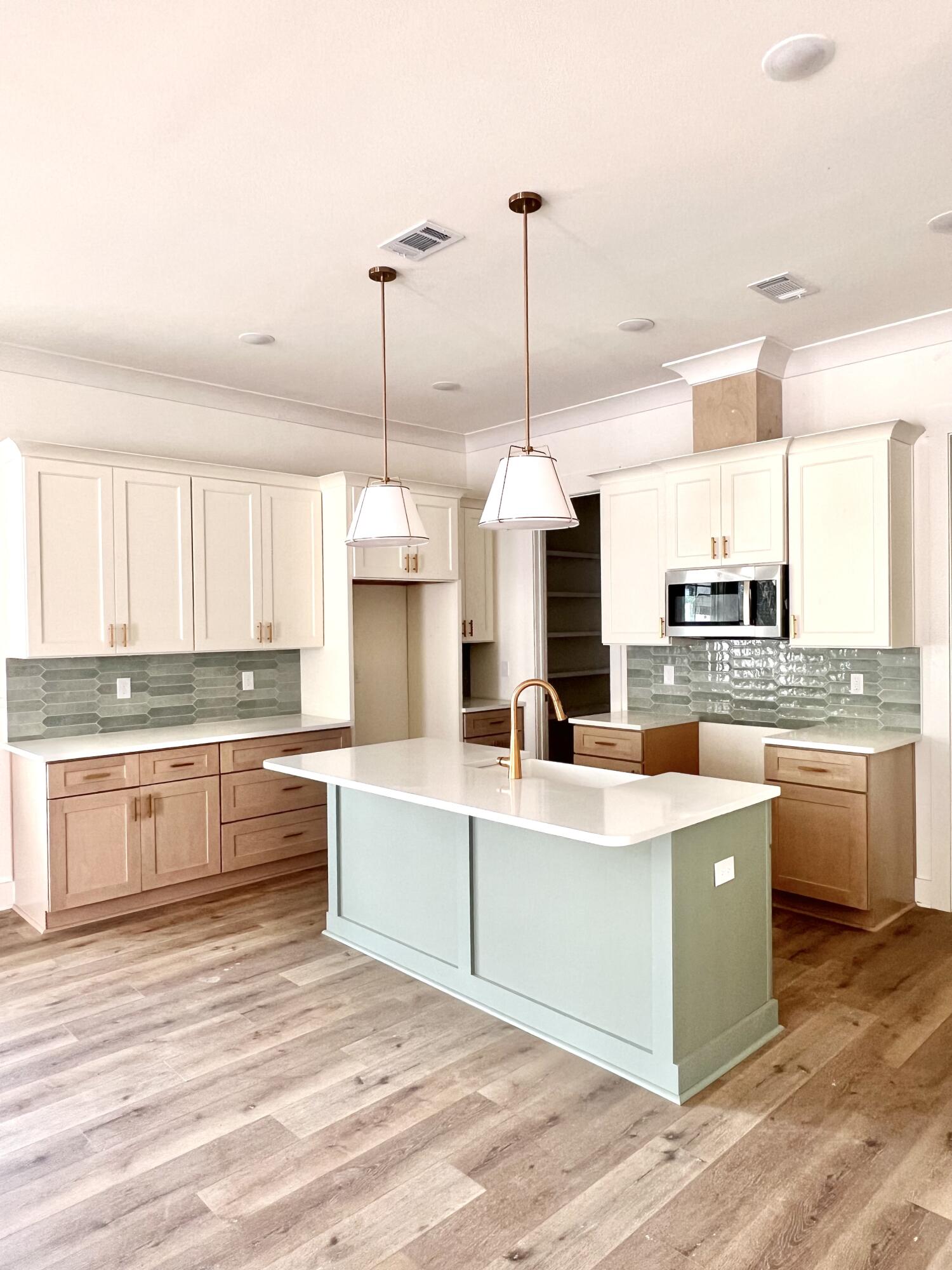 DEER MOSS CREEK - Residential