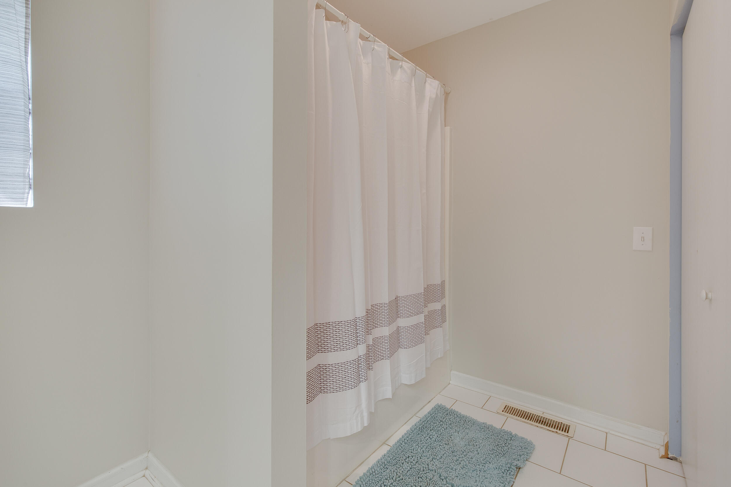 GULF HILLS ESTATES UNREC - Residential