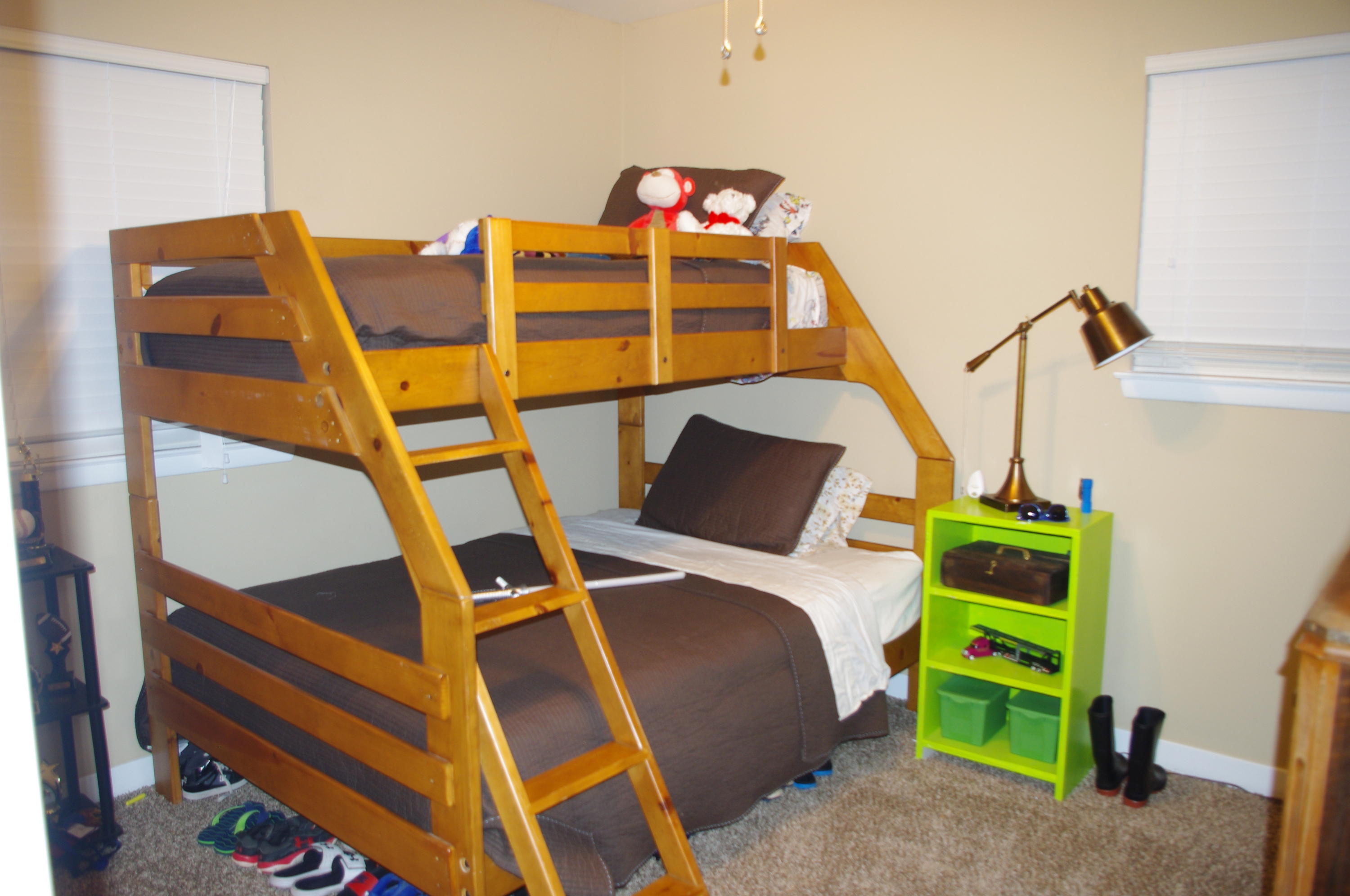 COLONY ESTATES 3RD ADDN - Residential