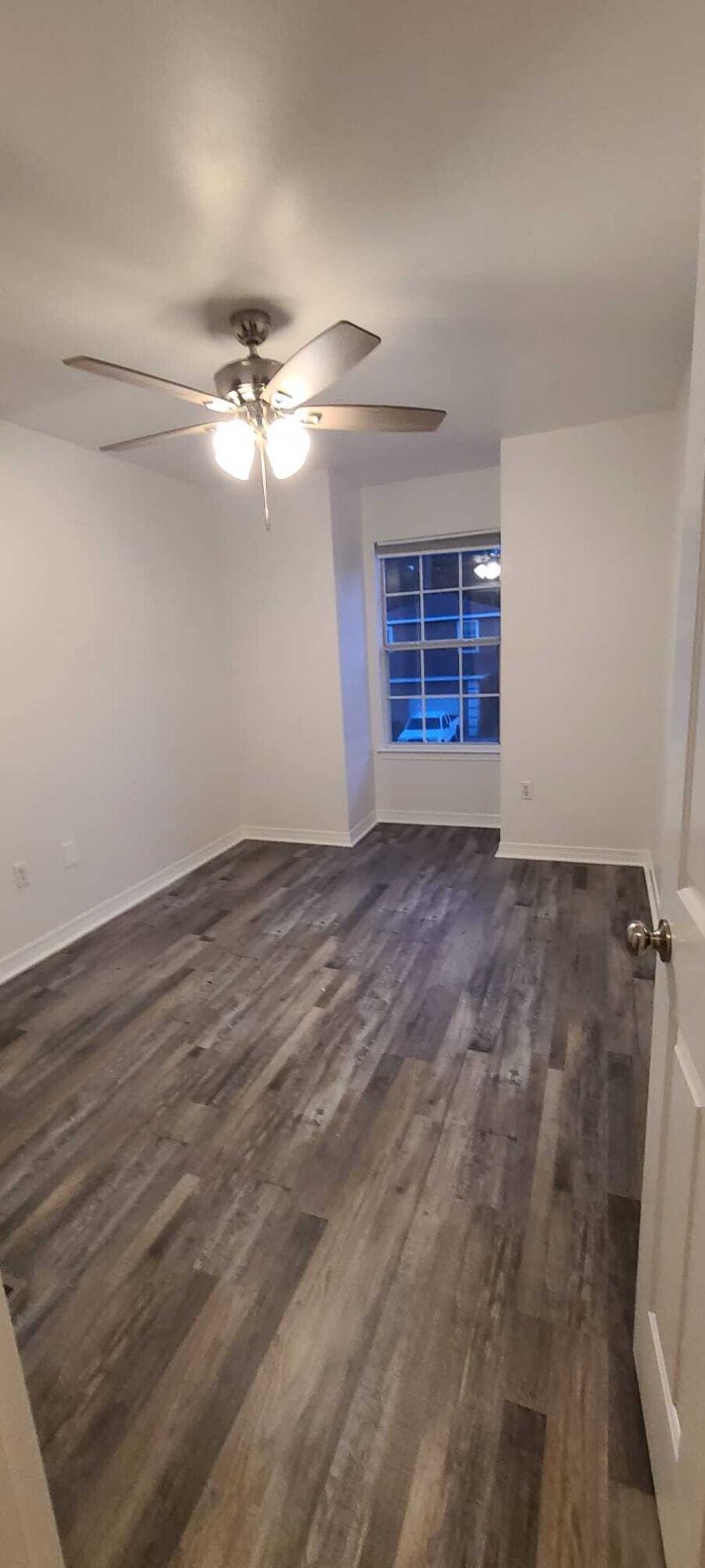 REFLECTIONS AT BLUEWATER BAY T/H - Residential Lease