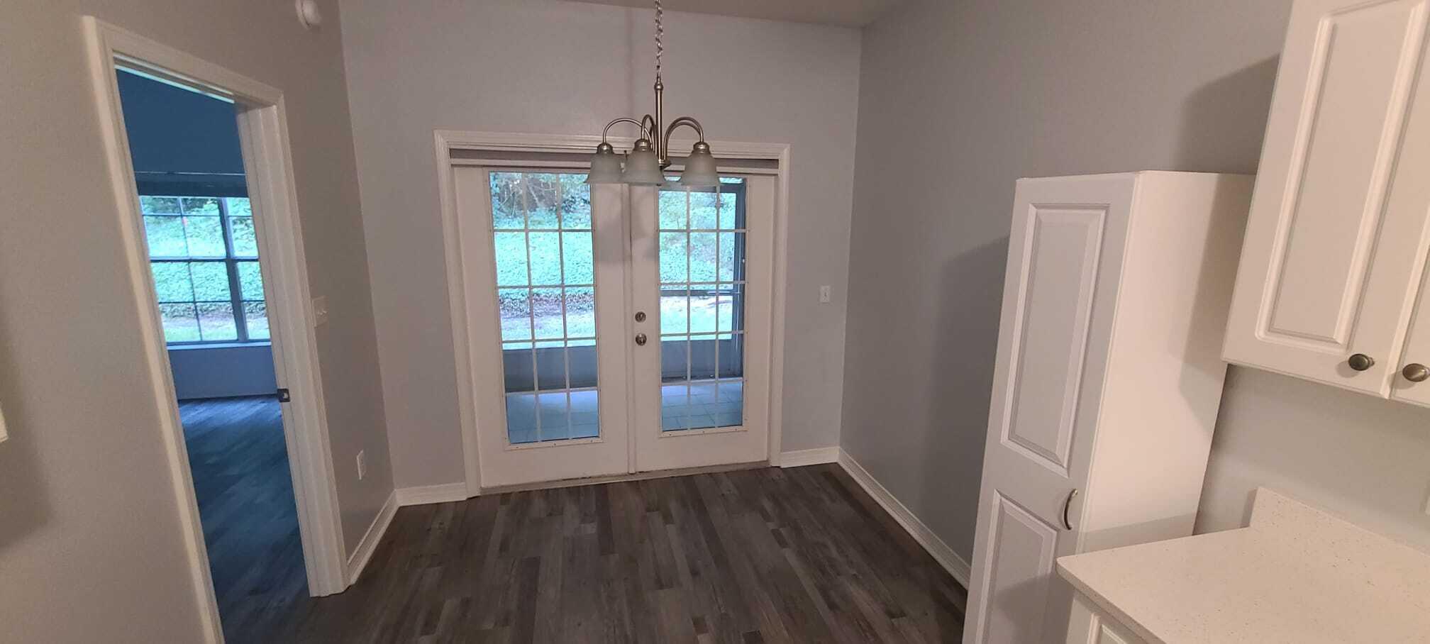 REFLECTIONS AT BLUEWATER BAY T/H - Residential Lease