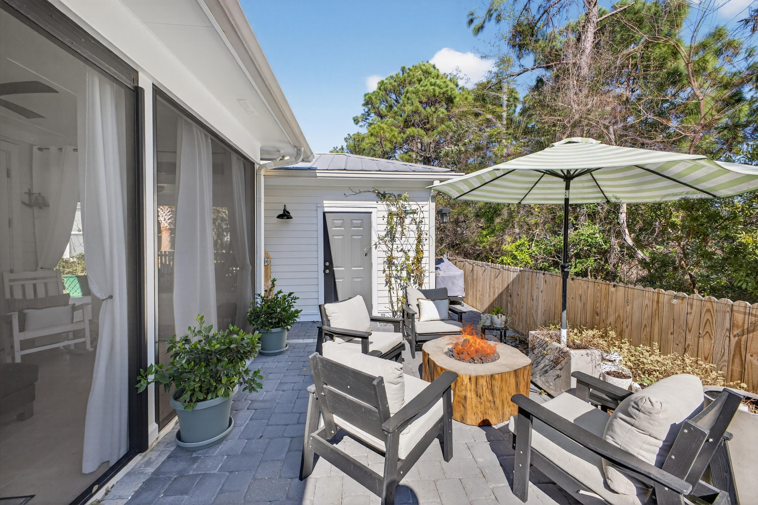 CRYSTAL LAKE AT SANDESTIN - Residential