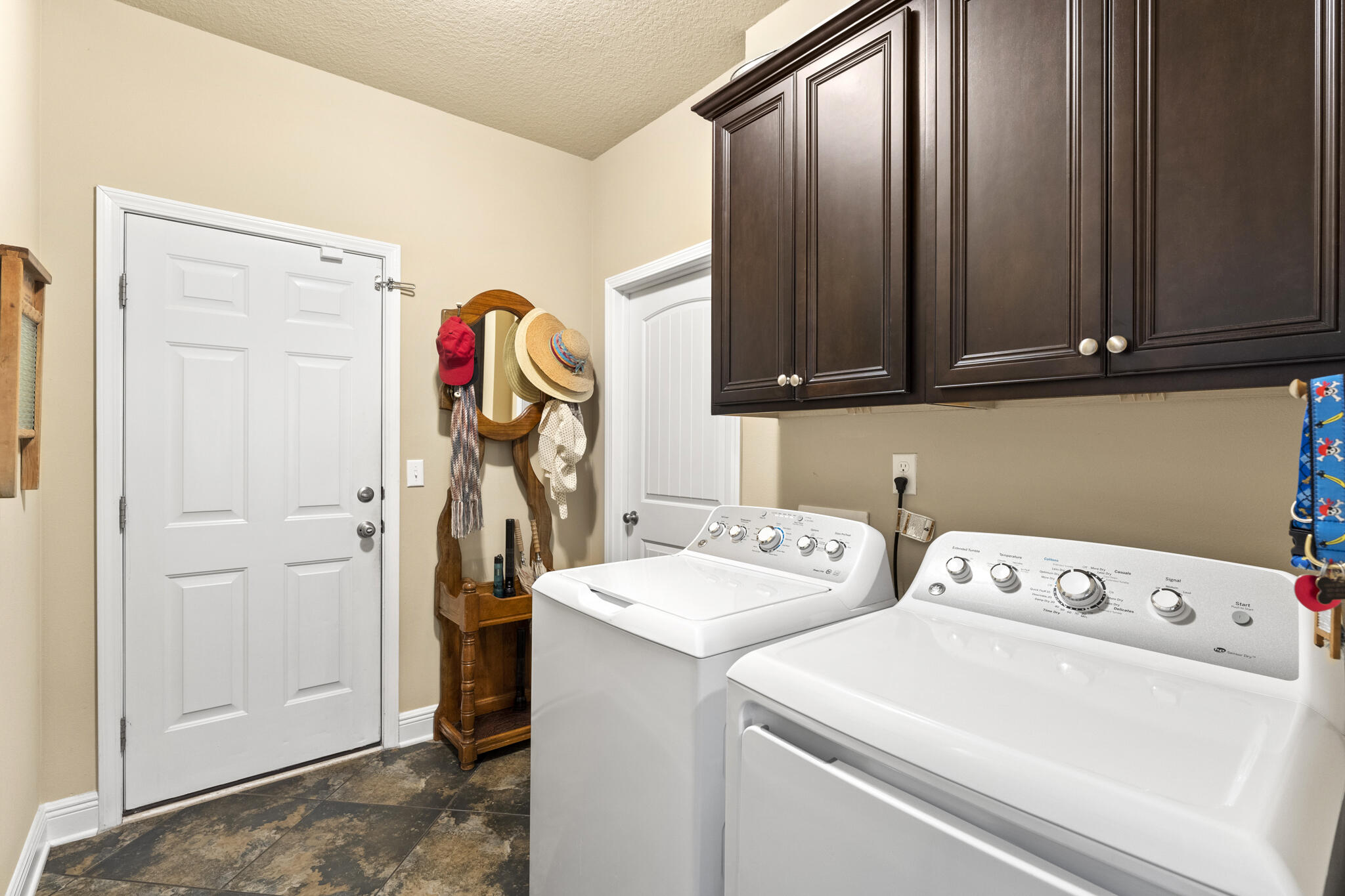 SUMMERSET ESTATES - Residential