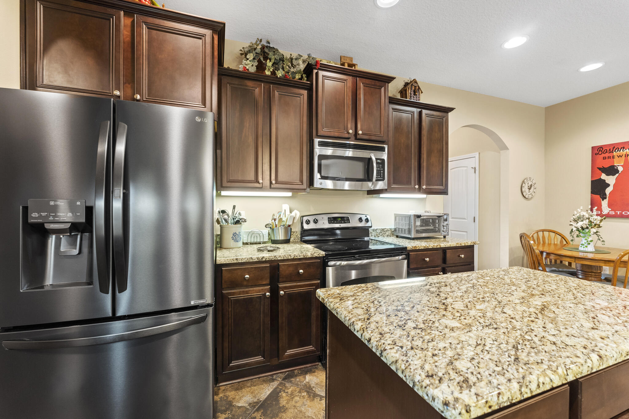 SUMMERSET ESTATES - Residential