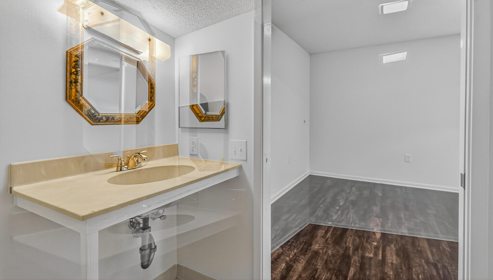 Cinco Bayou Cercle Tautique TH - Residential