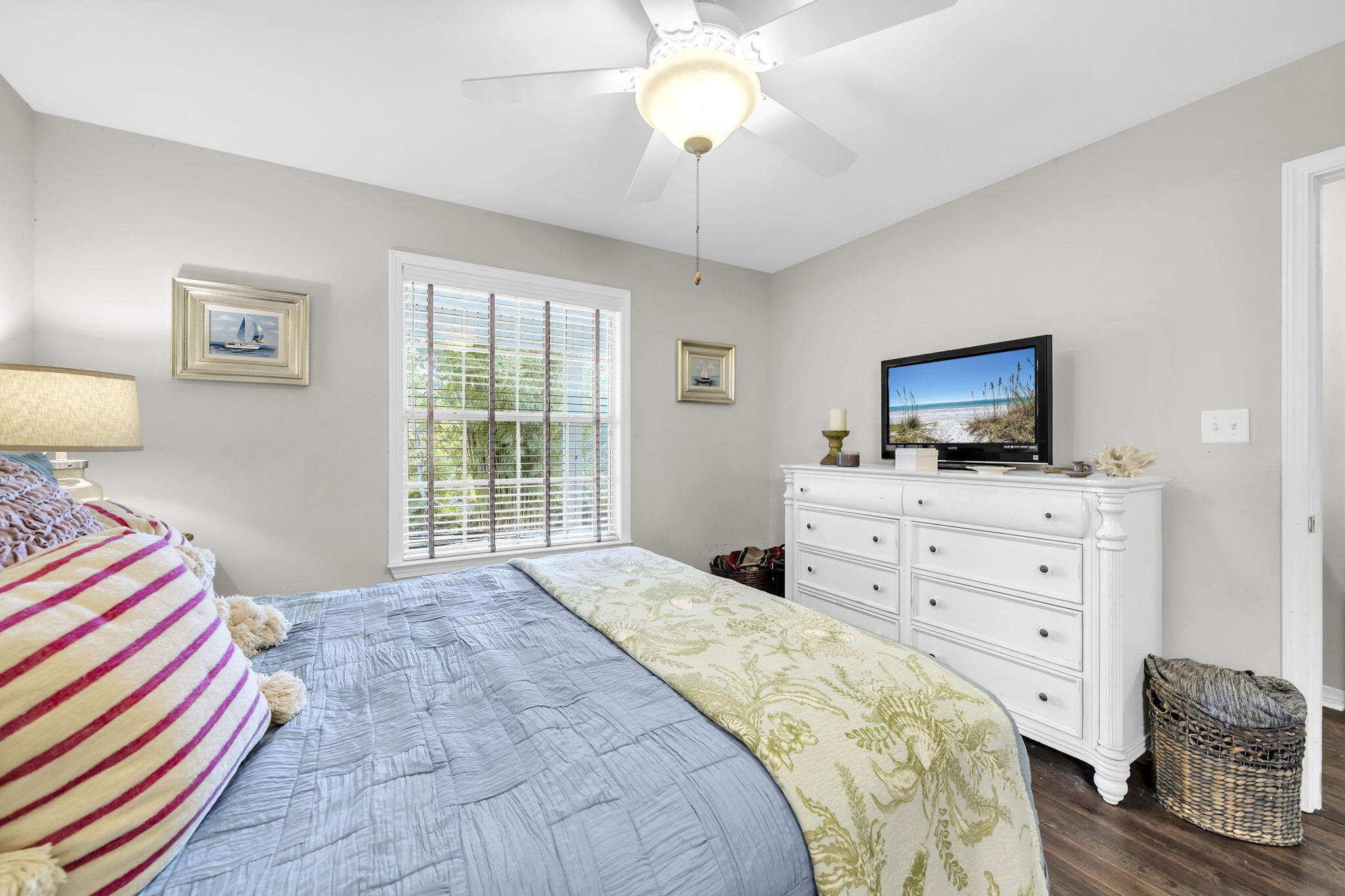 BAYOU FARMS - Residential