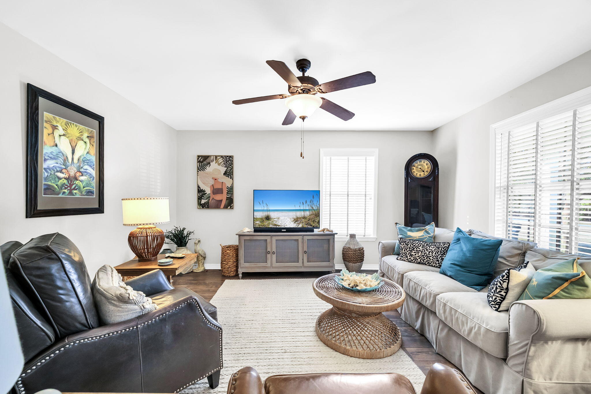 BAYOU FARMS - Residential