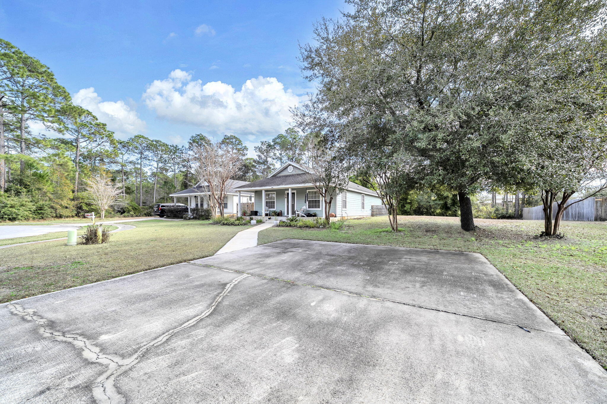 BAYOU FARMS - Residential