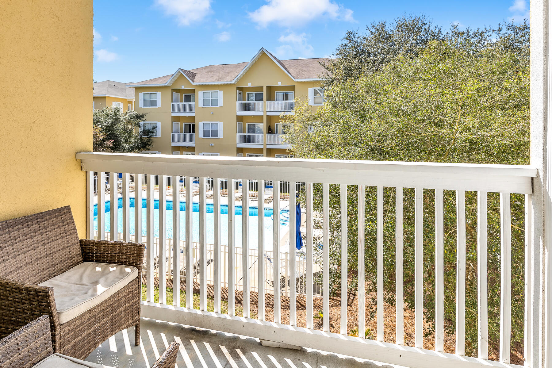 HERON'S WATCH CONDOPH V - Residential Lease