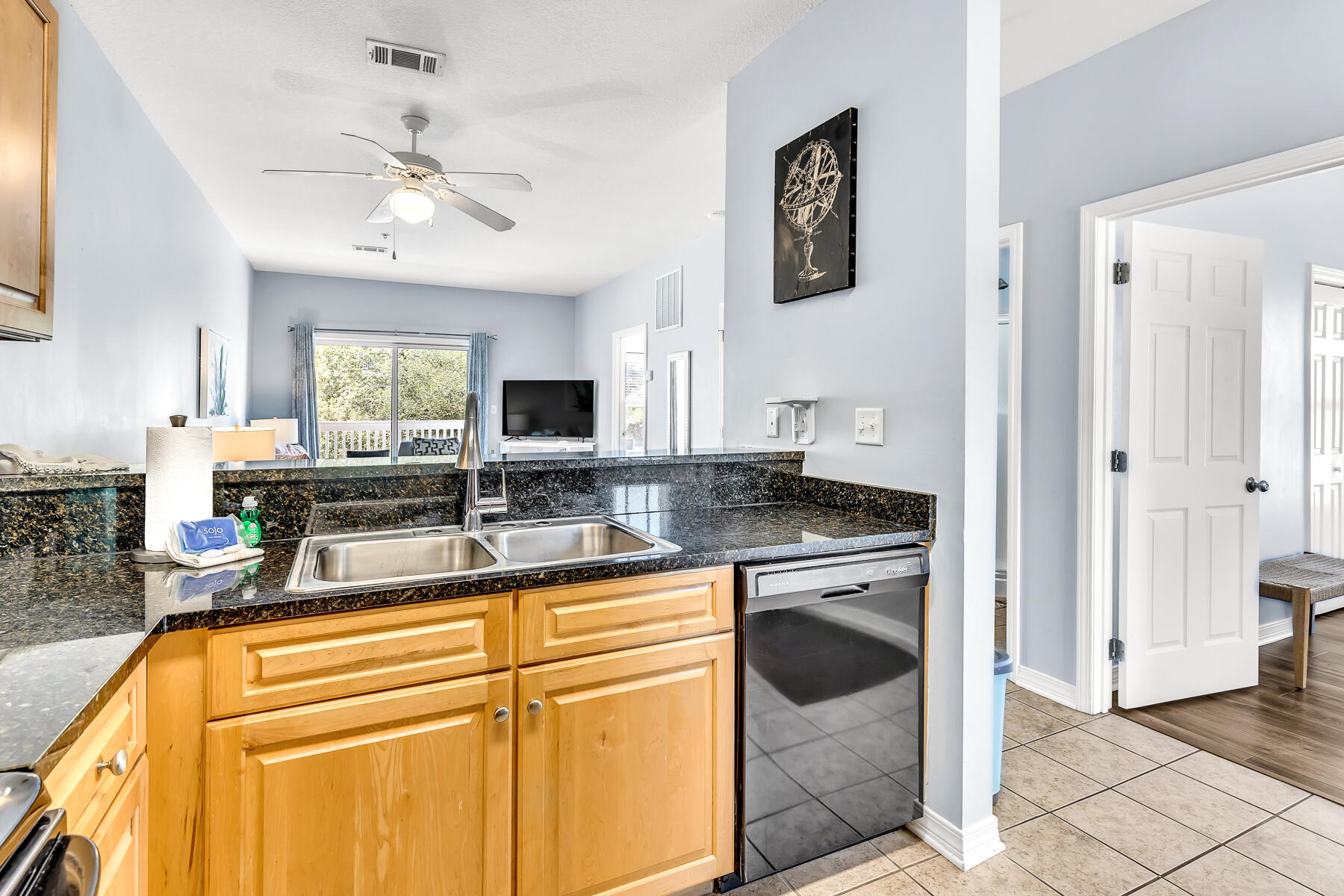 HERON'S WATCH CONDOPH V - Residential Lease