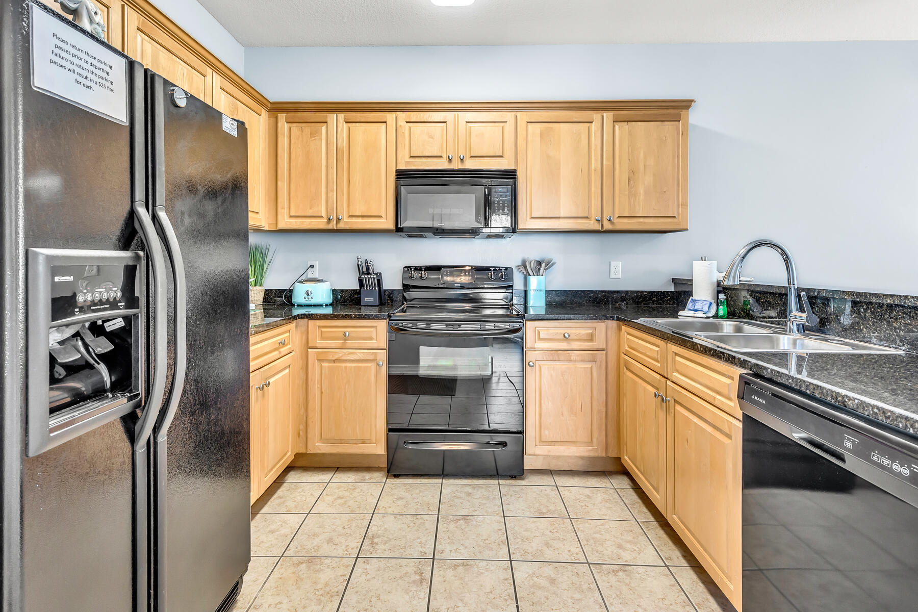 HERON'S WATCH CONDOPH V - Residential Lease