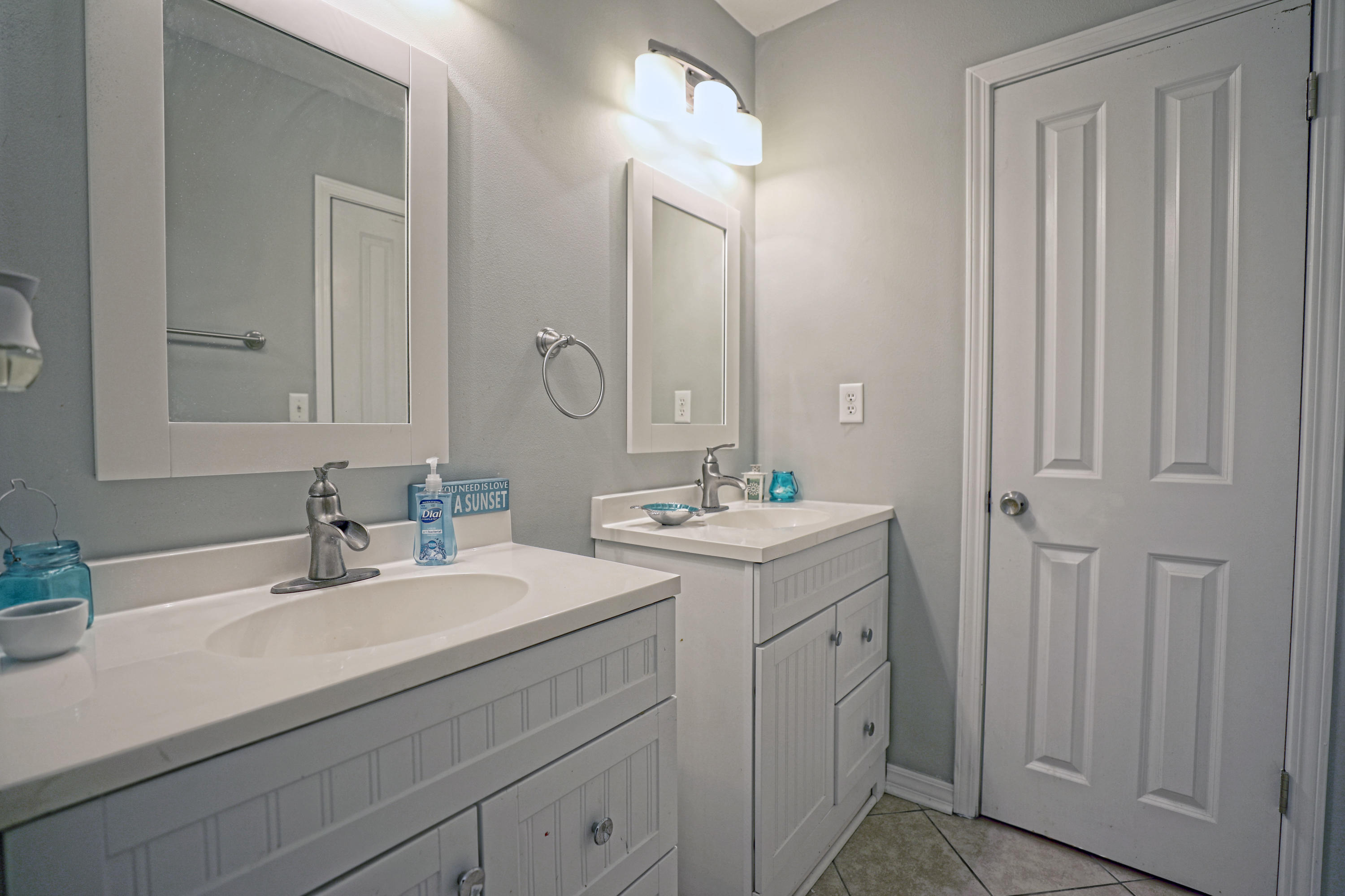 LAKE PIPPIN - Residential