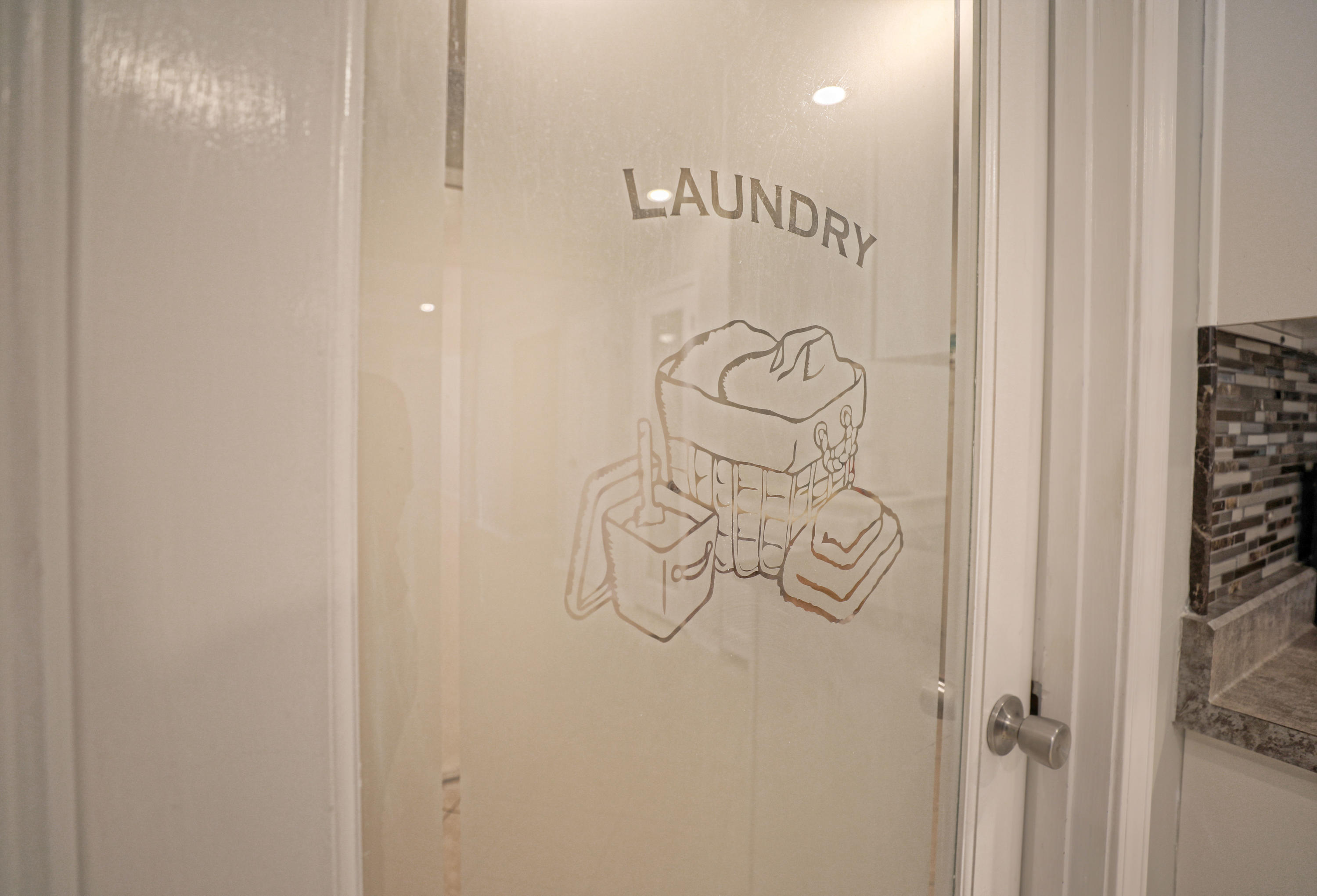 LAKE PIPPIN - Residential