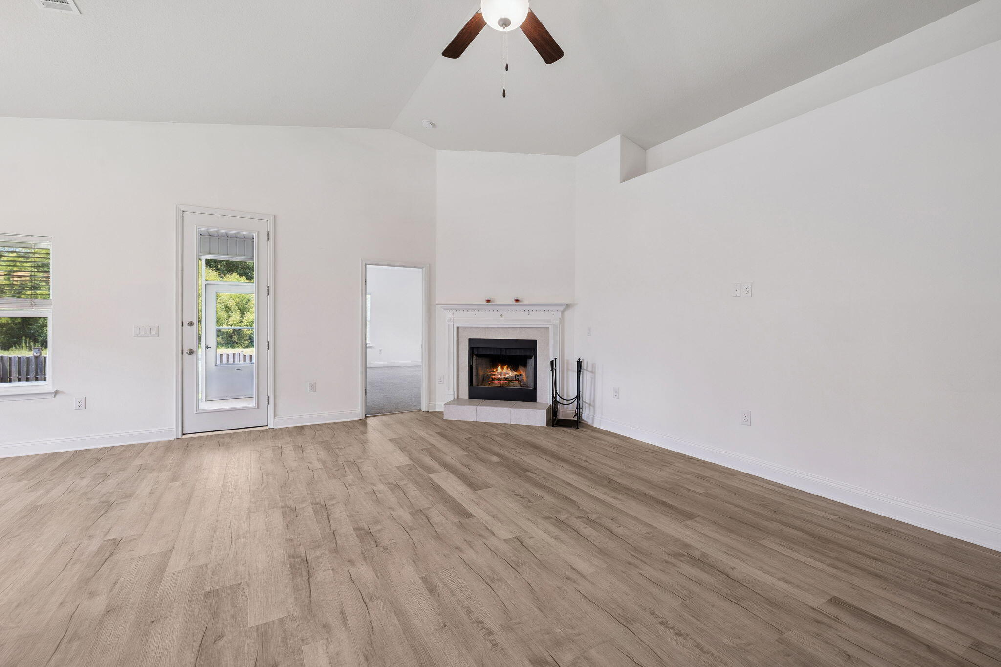 Lafayette Creek Landing - Residential