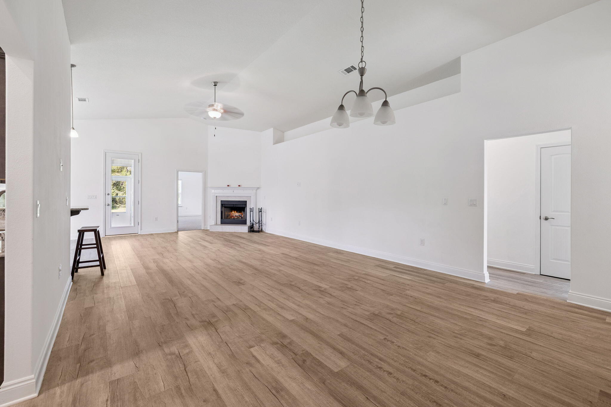 Lafayette Creek Landing - Residential