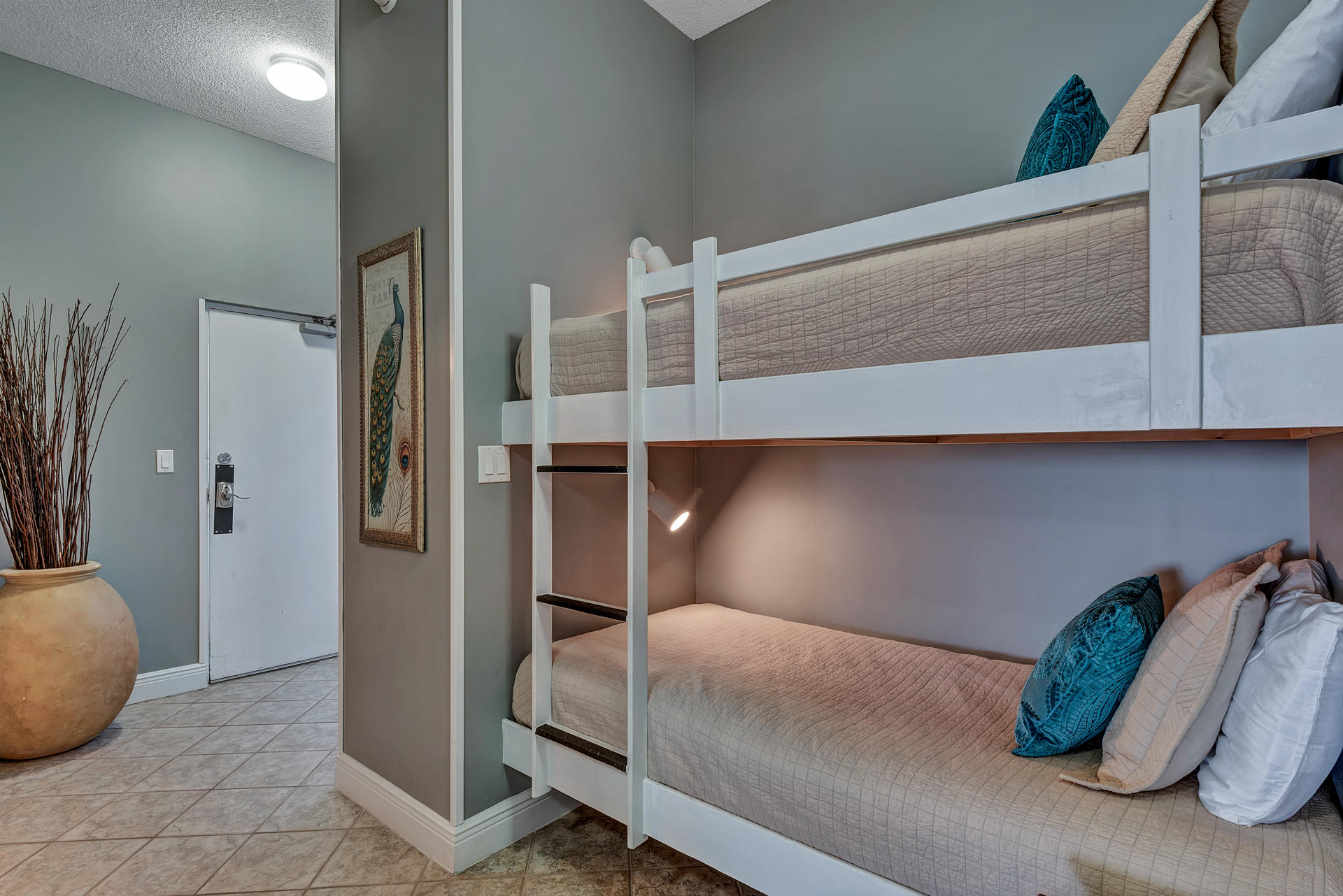 WATERS EDGE - Residential