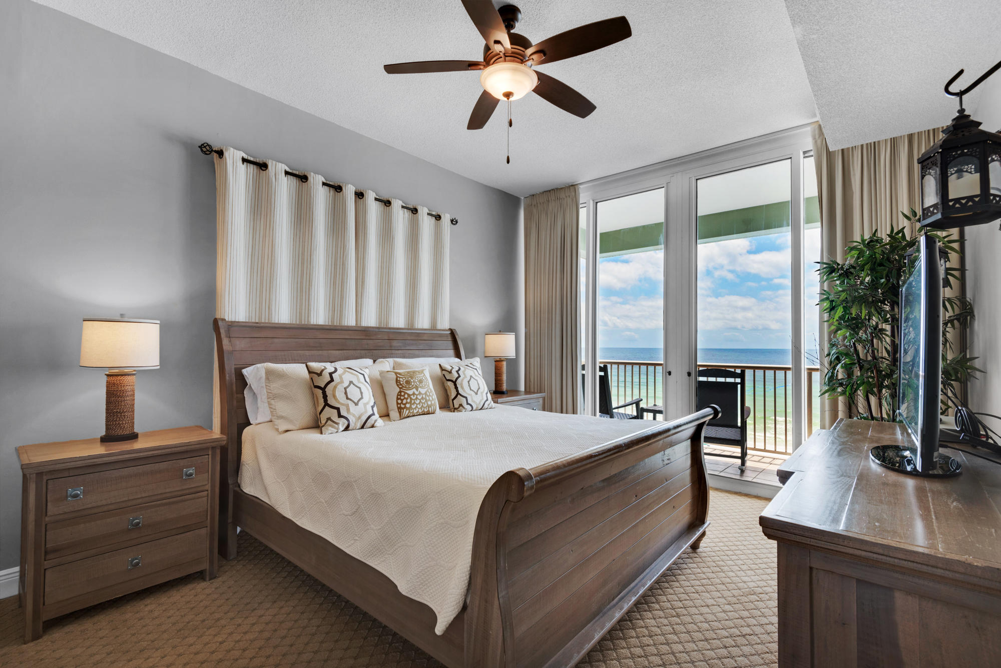 WATERS EDGE - Residential